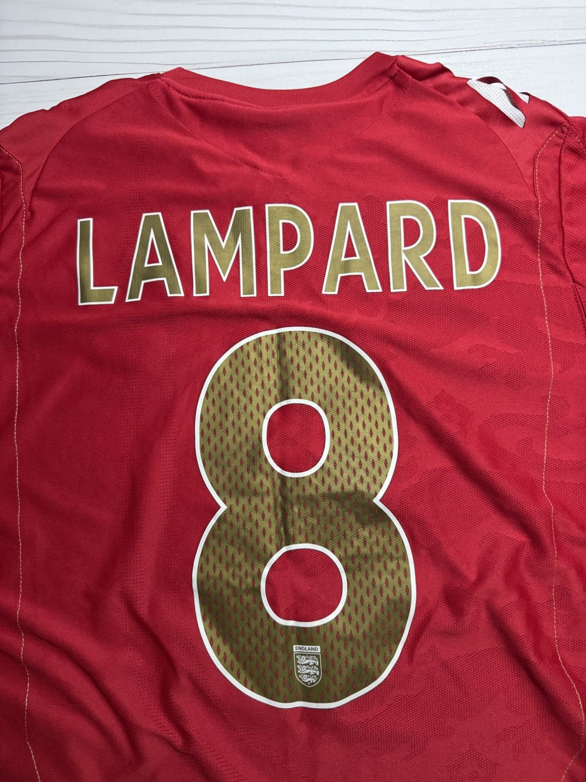 Umbro Vintage Umbro England 2006 away #8 Lampard soccer jersey Size US M / EU 48-50 / 2 - 13 Thumbnail