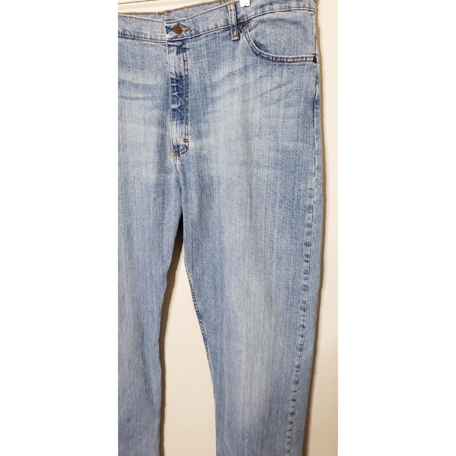 Wrangler WRANGLER Relaxed Fit Men's Blue Denim Jeans Size 42 x 32 97FXWBD Size US 42 / EU 58 - 3 Thumbnail