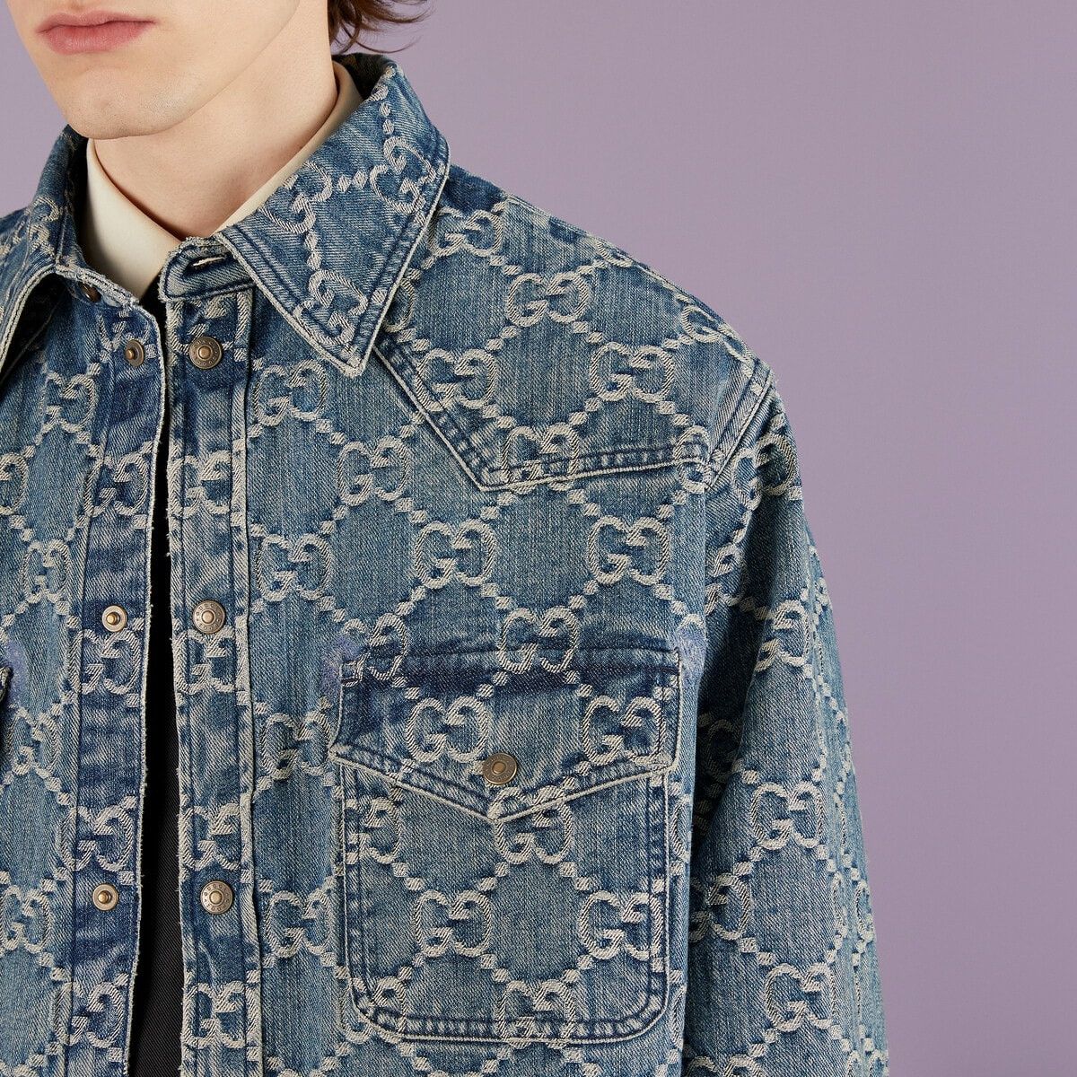 Gucci o1s1wg110725 GG Jacquard Denim Shirt in Blue Size US S / EU 44-46 / 1 - 3 Thumbnail