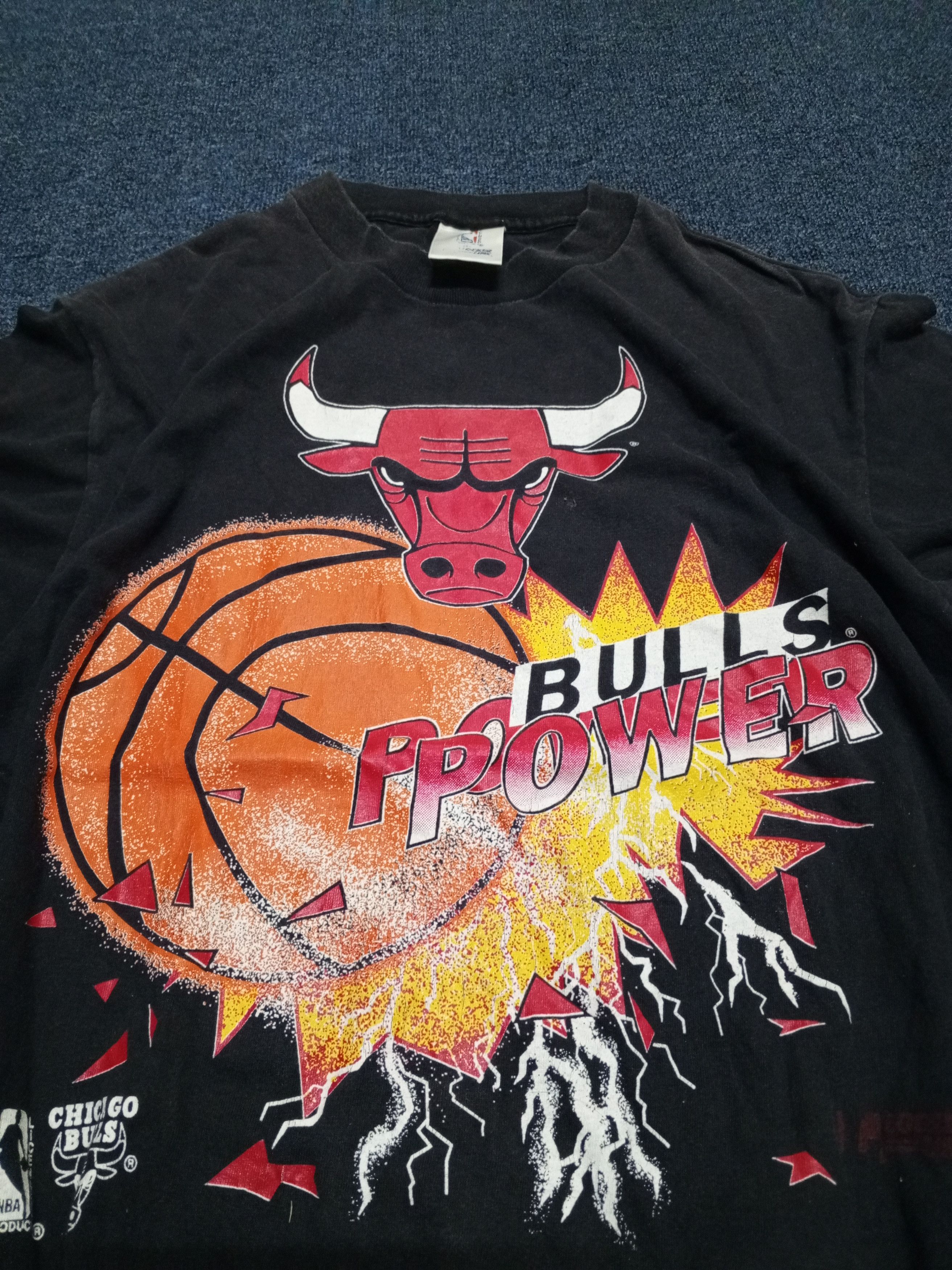 NBA × Rap Tees × Vintage 90s Chicago Bulls Vintage BULL POWER Bootleg Rap Tee Shirt Size US L / EU 52-54 / 3 - 1 Thumbnail