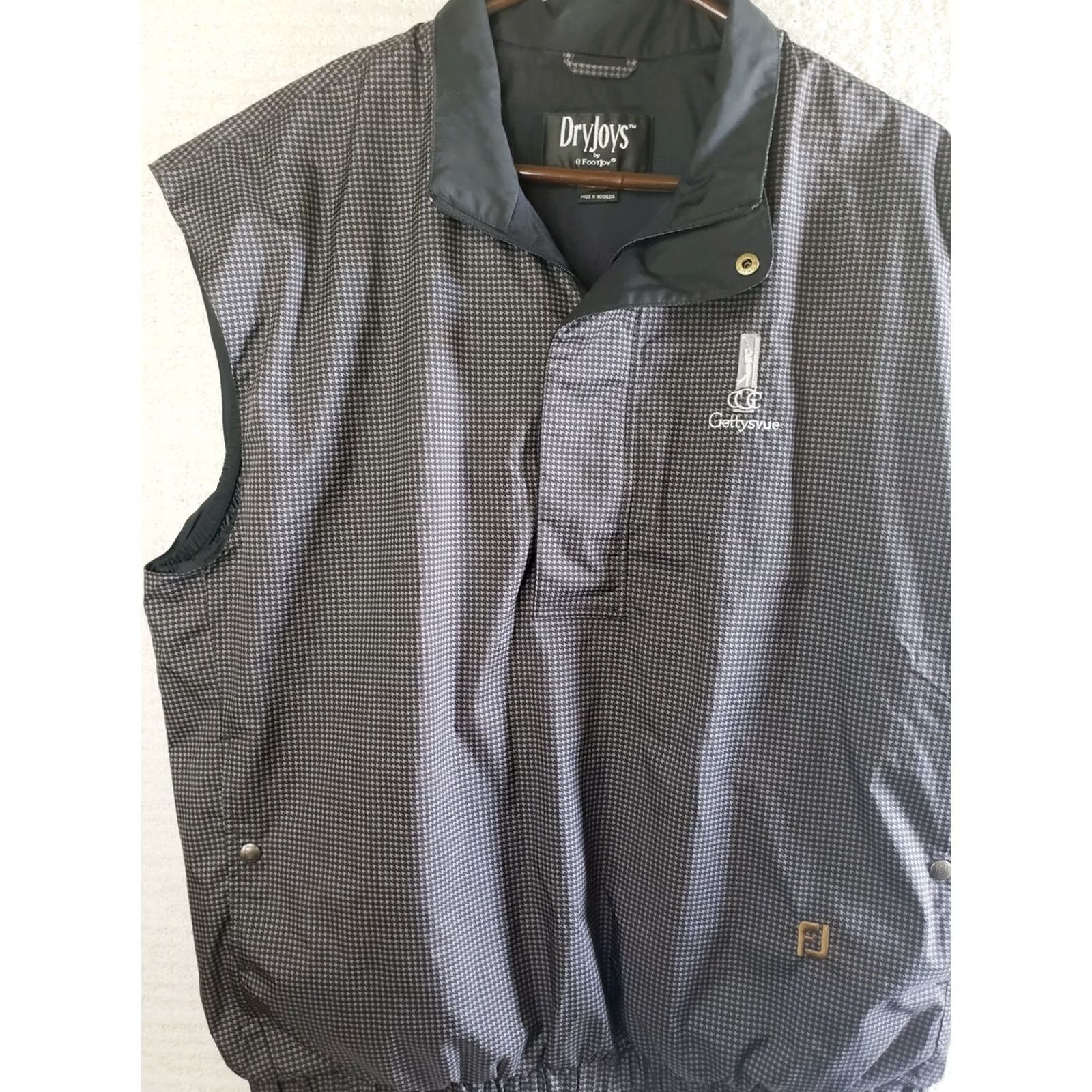 Footjoy FootJoy Dryjoys Mens L Windbreaker Vest Black/Gray Houndstooth Golf Club Snap Collar Vest Size US L / EU 52-54 / 3 - 4 Thumbnail