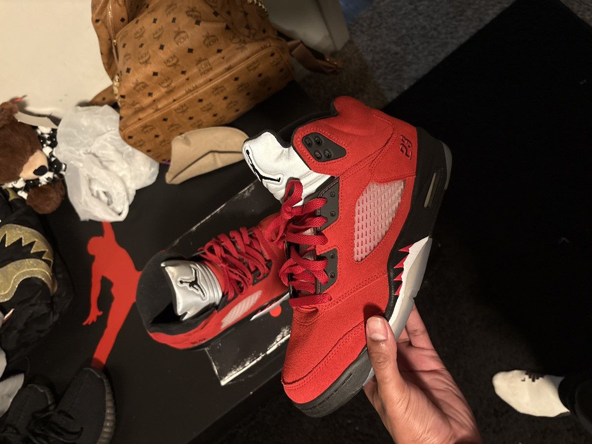 Jordan Brand Air Jordan 5 Ragging Bull Size US 10 / EU 43 - 1 Thumbnail