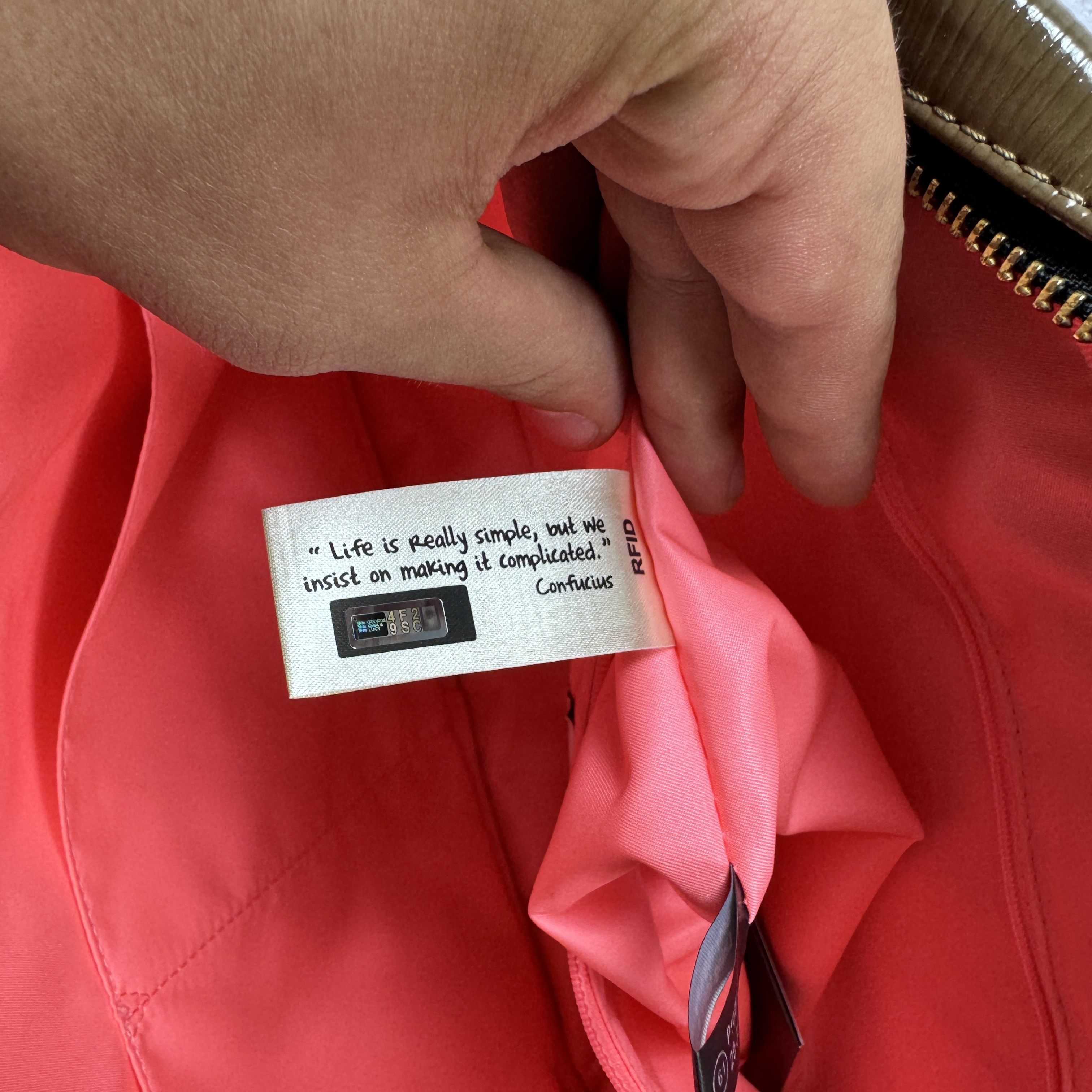 Designer × George Gina & Lucy NEW GEORGE GINA & LUCY HOOLEYMOOLEY GLOSS HANDLE BAG Size ONE SIZE - 15 Thumbnail