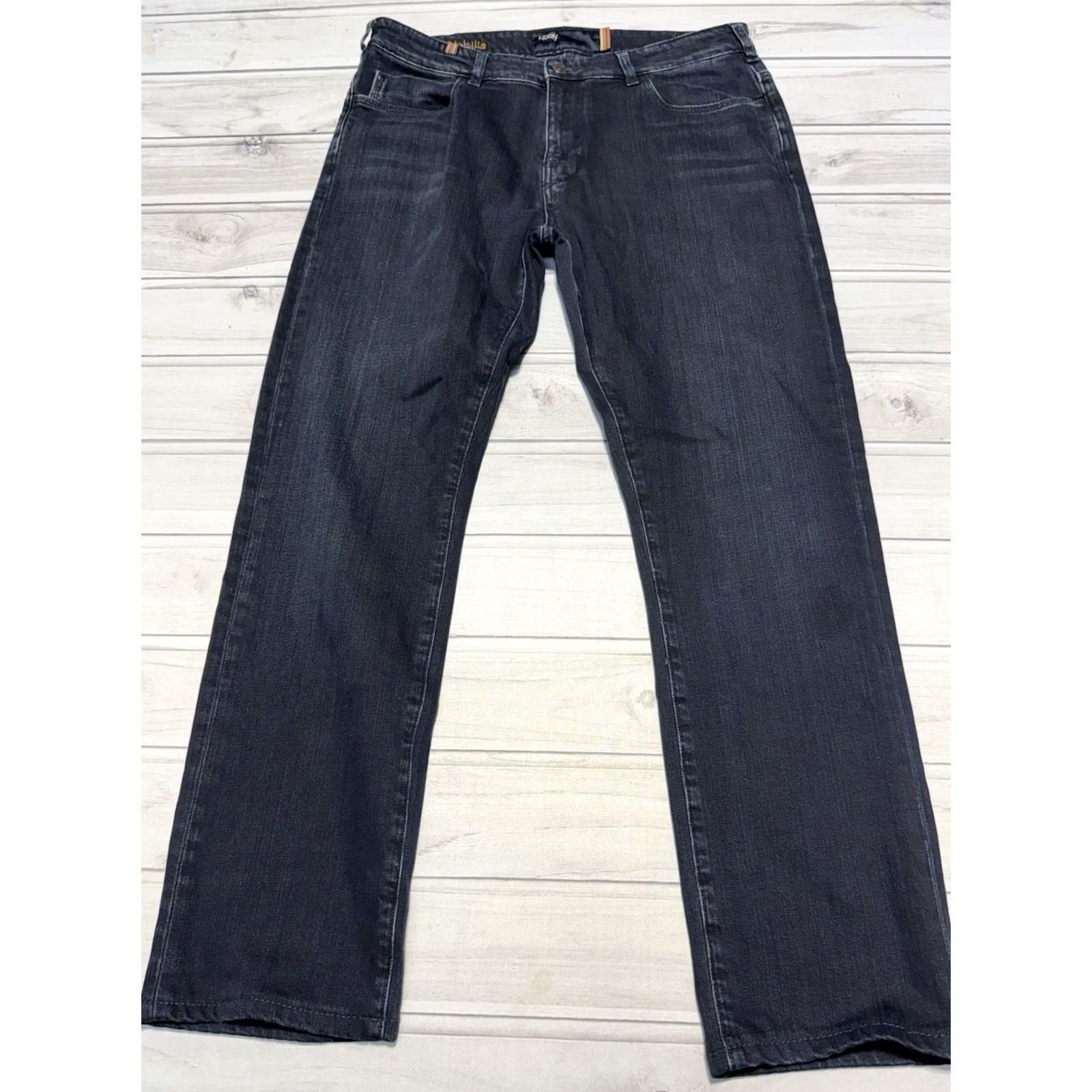 Vintage Notify Jeans Mens 34x32 Blue Denim Straight Leg Jeans Made in Italy Size 34 Regular Inseam 32 Navy Blue Logo Zipper Rise Mid 8.5-10.5"} Size 24" / US 00 / IT 34 - 3 Thumbnail