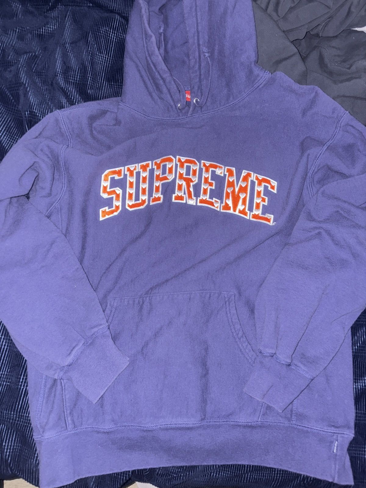 Supreme Supreme Hearts Size US L / EU 52-54 / 3 - 1 Thumbnail