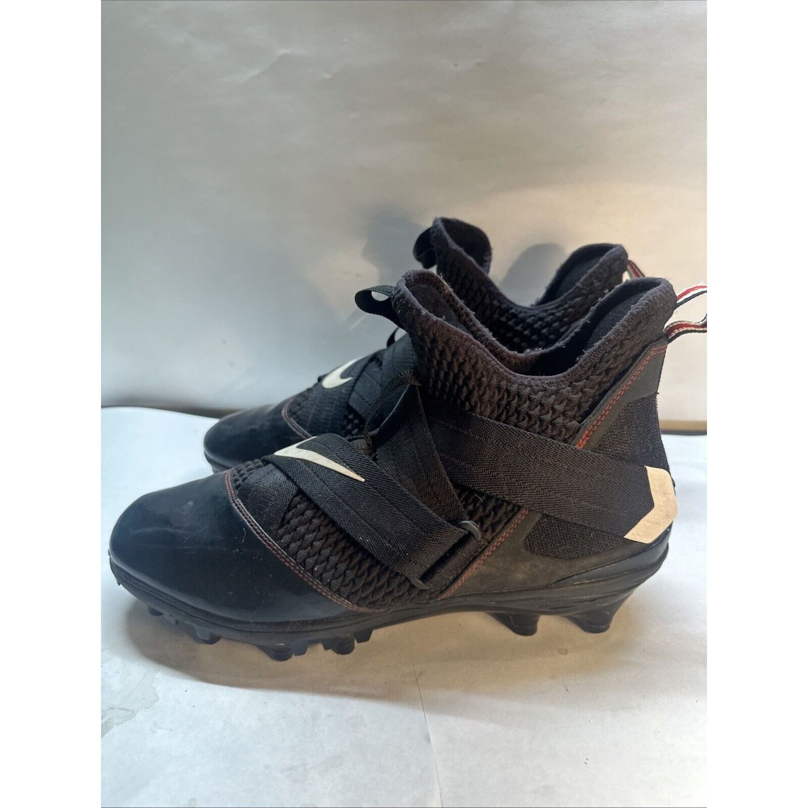 Nike LeBron Soldier 12 Men's US 10.5 Strike Ohio State Black Size US 9 / EU 42 - 3 Thumbnail