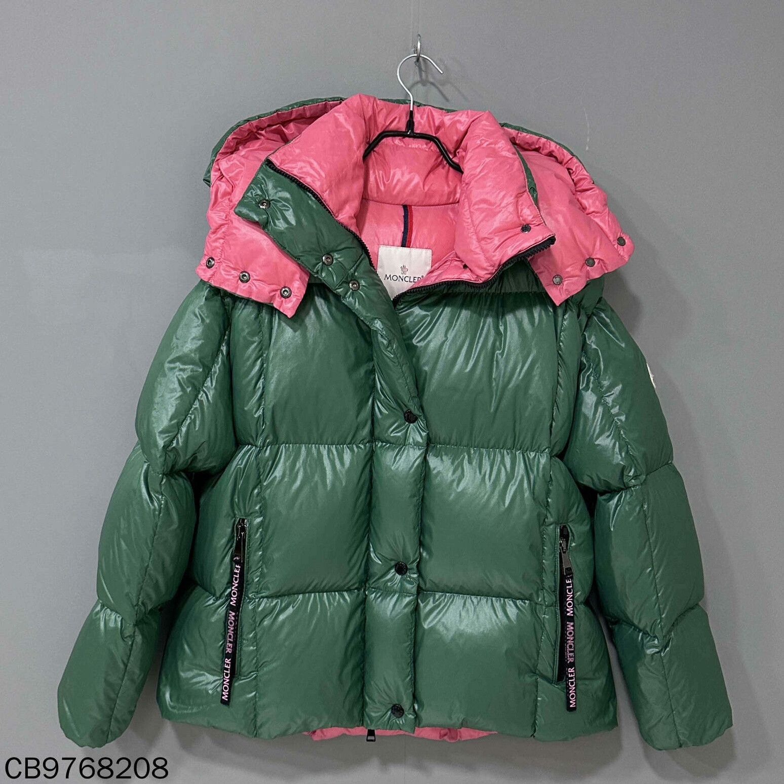 Moncler Moncler Down Green Heavy Coat xl Men Size US XL / EU 56 / 4 - 1 Thumbnail