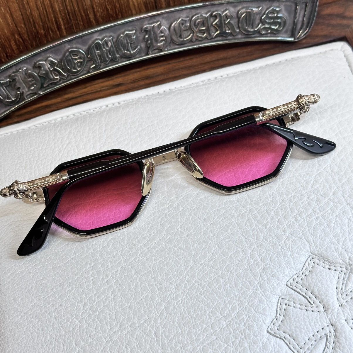 Chrome Hearts Chrome Hearts Tatters 1/1 ‘pink ombré’ sunglasses Size ONE SIZE - 2 Thumbnail
