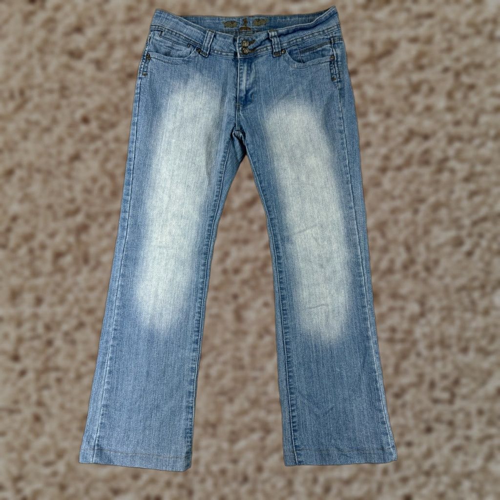 Vintage Jinzu Jeans Denim Womens 9 Blue Distressed Mid Rise 5-Pocket Style Bootcut Cotton Blend Jeans Womens Size 30" / US 8 / IT 44 - 1 Thumbnail
