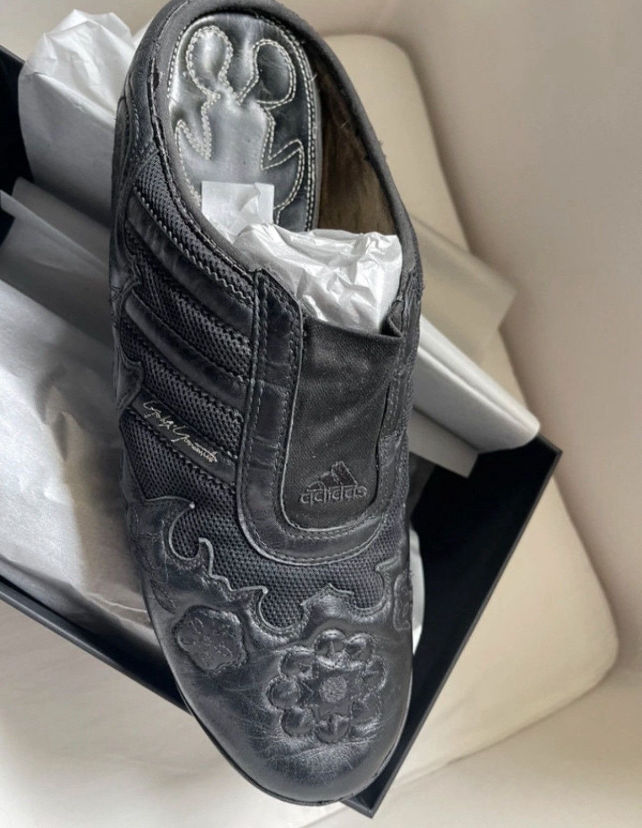 Yohji Yamamoto Yohji Yamamoto x Adidas ss2002 Black Floral Mules Size US 12 / EU 45 - 4 Thumbnail