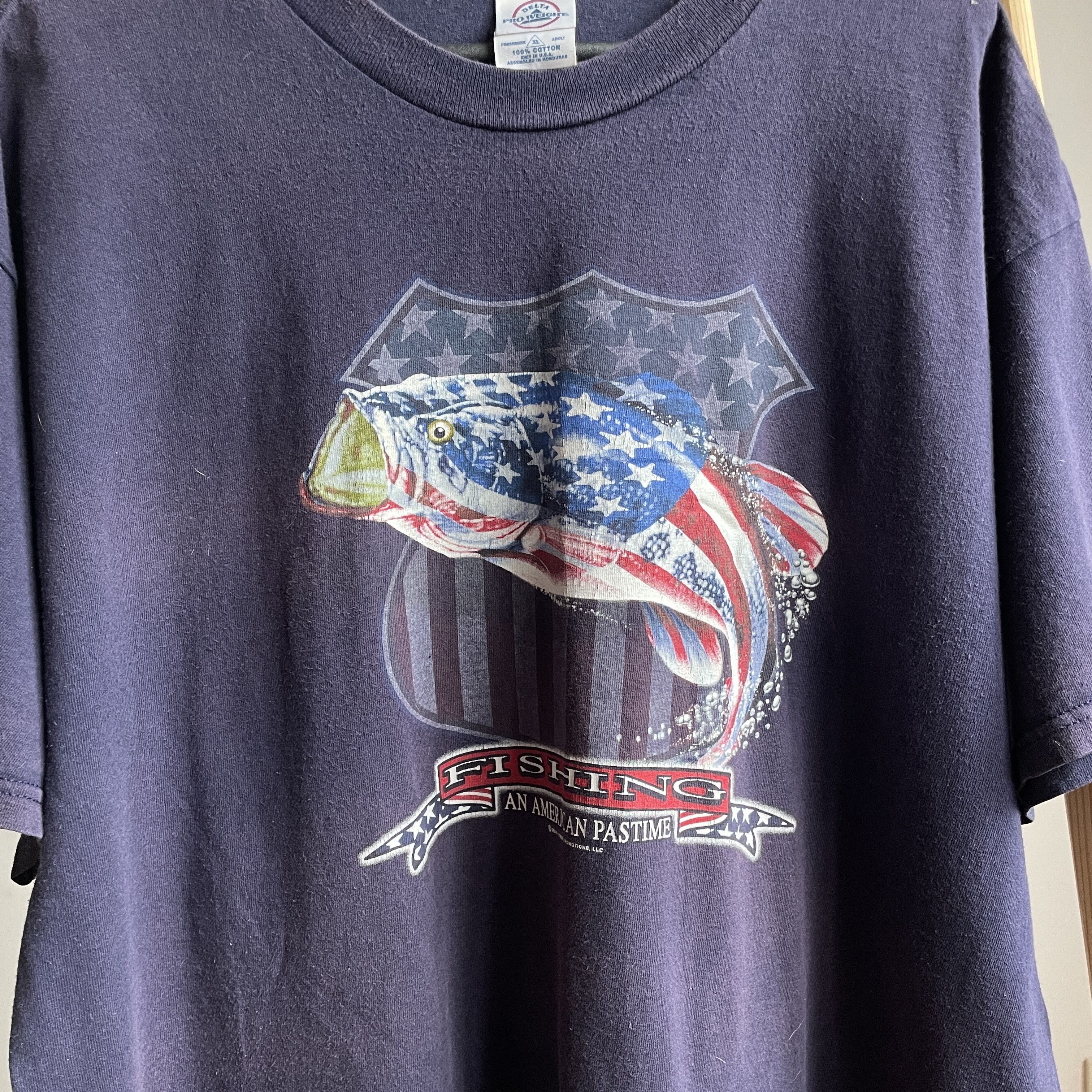 Delta Vintage 2004 Fishing An American Pastime T-Shirt Size XL Size US XL / EU 56 / 4 - 4 Thumbnail