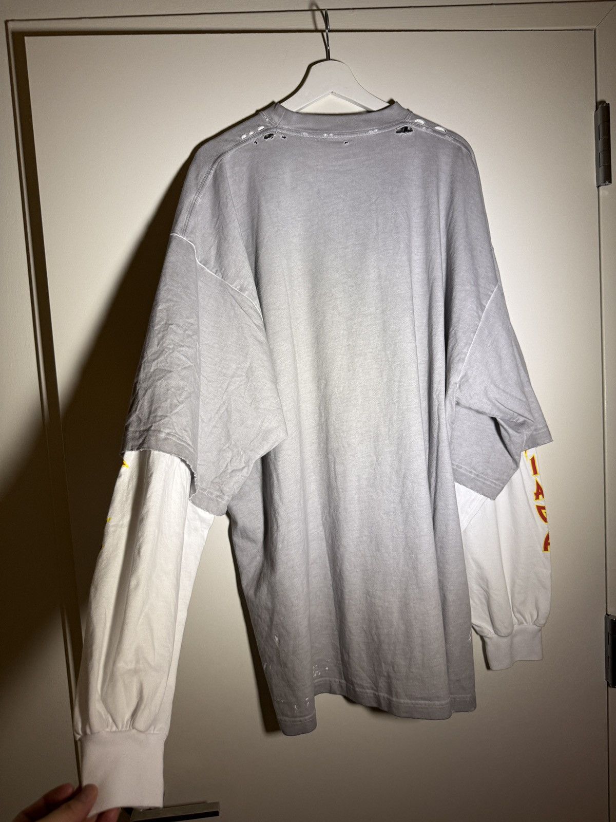 Balenciaga Balenciaga Metal Vintage Oversized T-Shirt Size US L / EU 52-54 / 3 - 7 Thumbnail