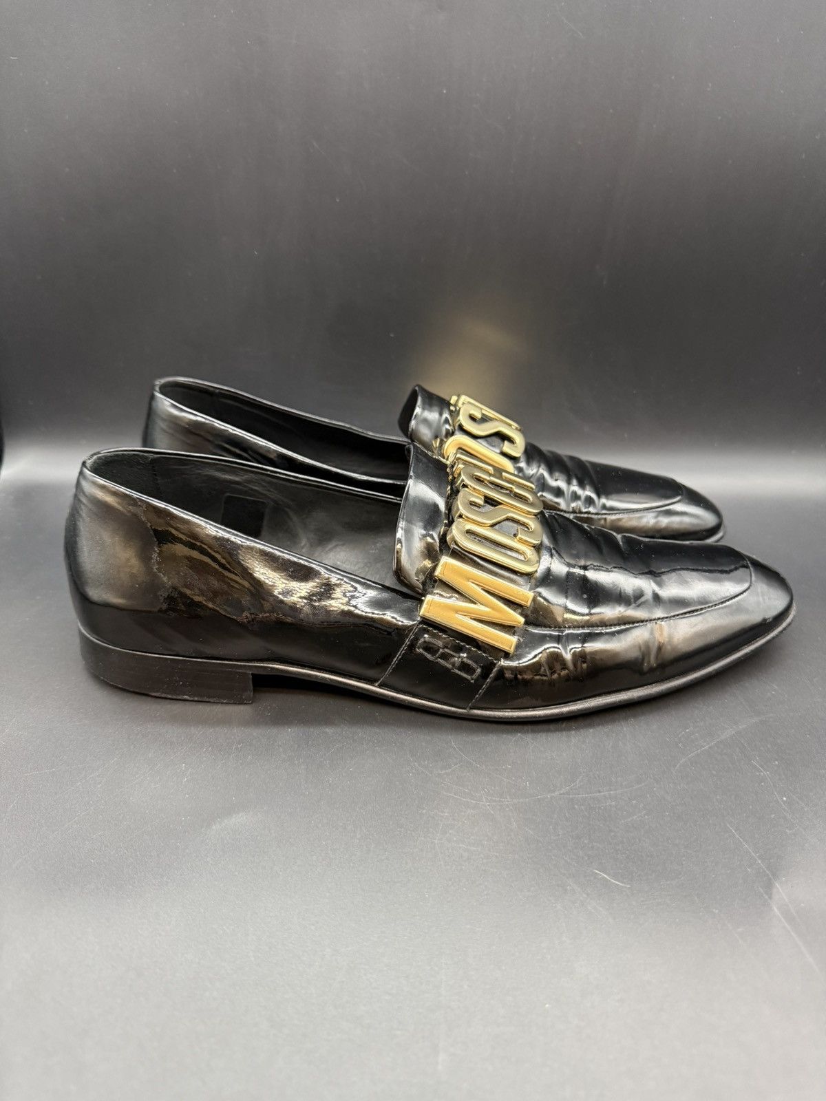 Moschino MOSCHINO Patent Leather Gold Letter Logo Loafers IT 44 US 11 Size US 11 / EU 44 - 2 Thumbnail
