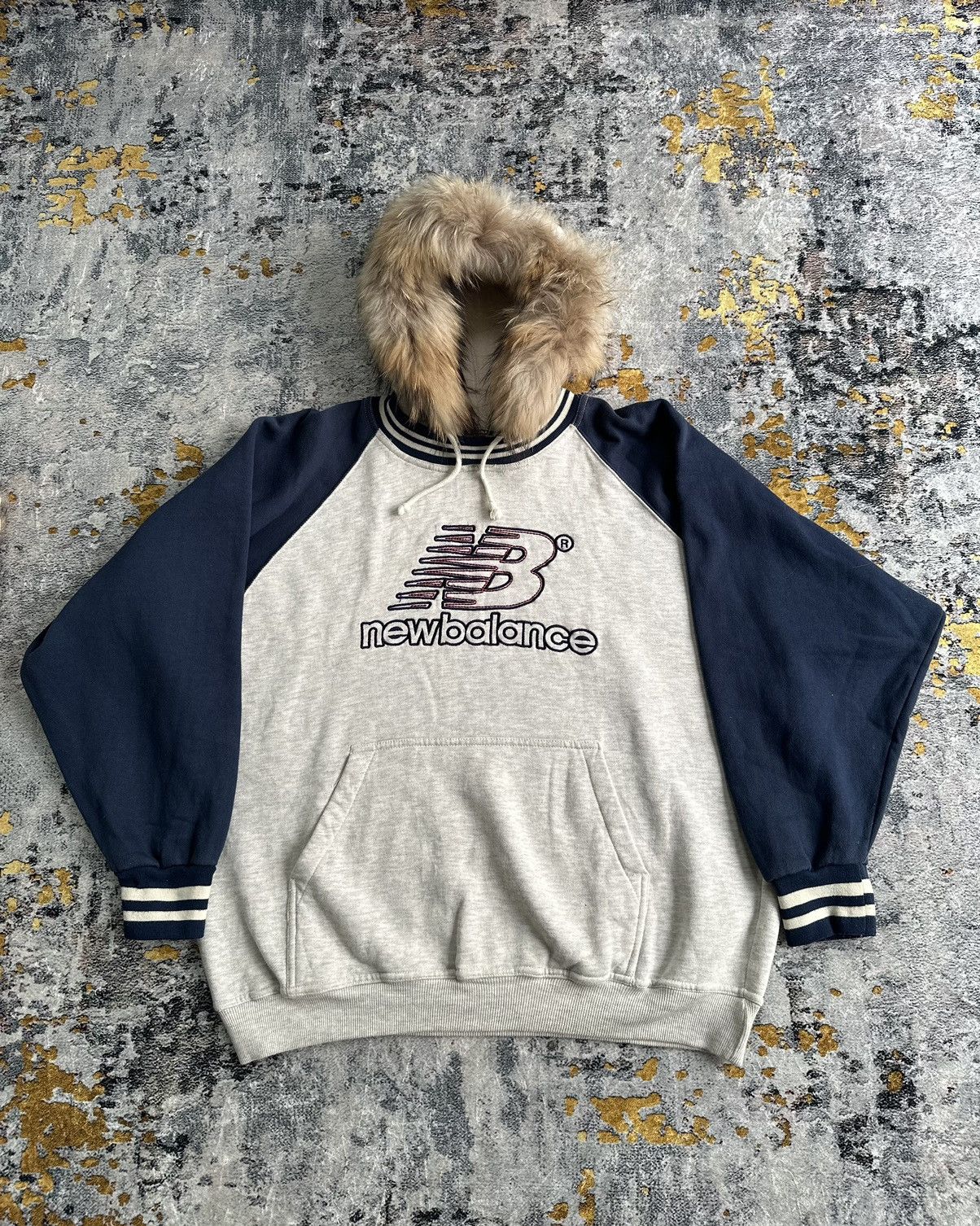 New Balance NEW BALANCE 2 BAR FUR HOODIE IFSIXWASNINE LGB STYLED Size US S / EU 44-46 / 1 - 1 Thumbnail