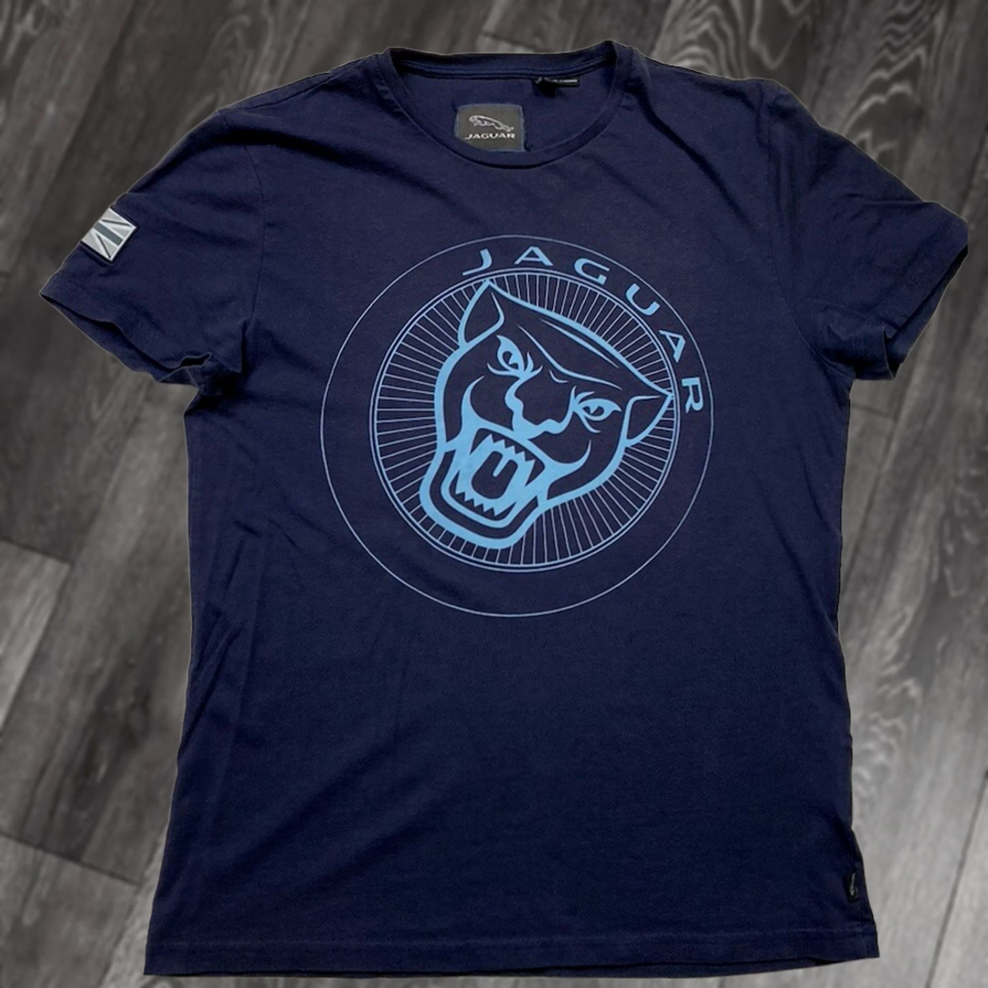 Vintage VINTAGE Jaguar Graphic T-shirt Women XS Blue Short Sleeve Size XS / US 0-2 / IT 36-38 - 1 Thumbnail