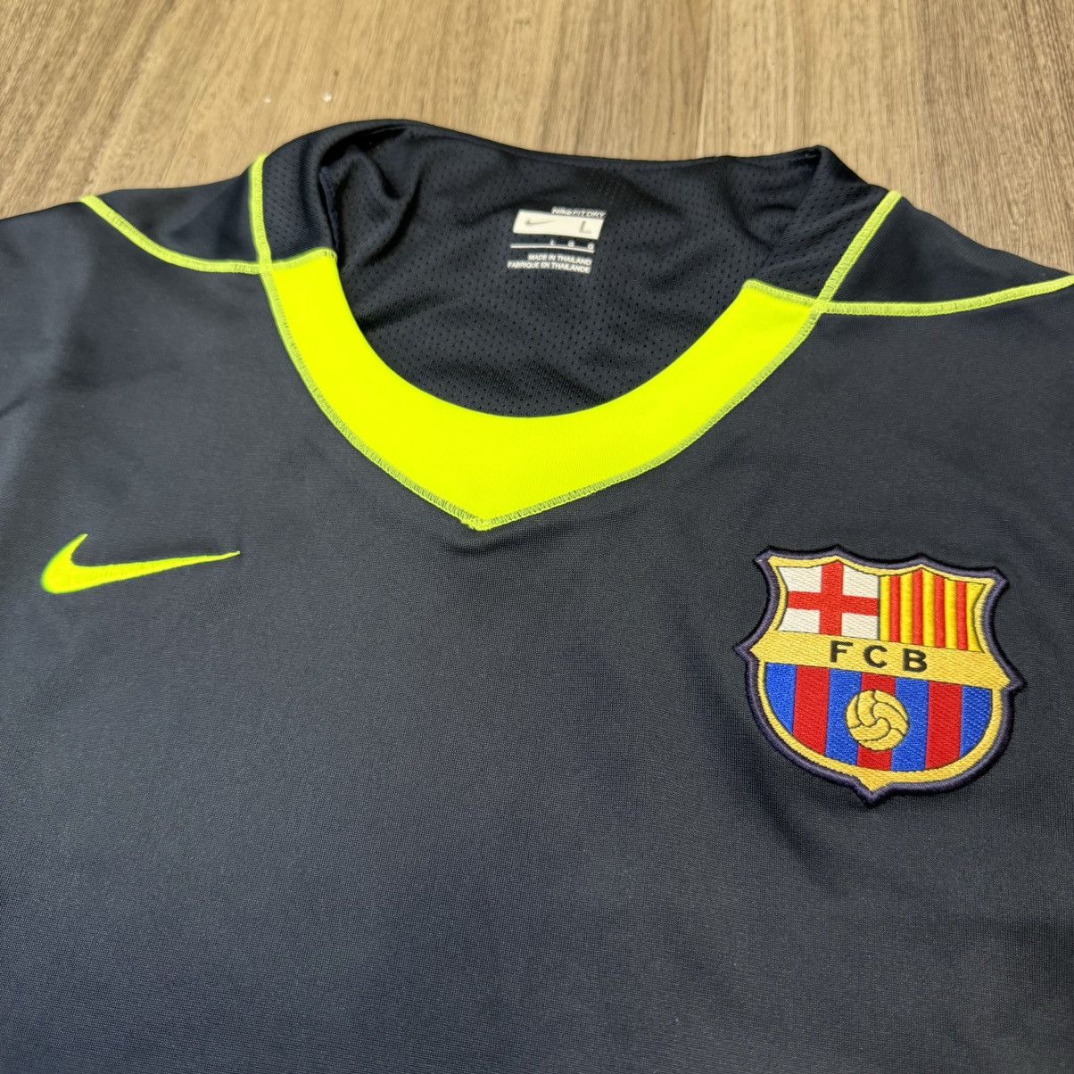 Other Barcelona 07/08 training shirt (Bnwt) Size US L / EU 52-54 / 3 - 3 Thumbnail