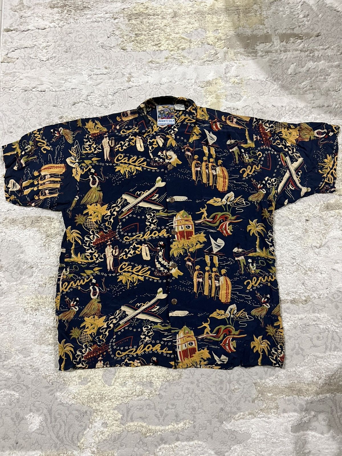 Vintage Vintage "Hawaii Calls" 1950s Avanti Silk Hawaiian Shirt Size US L / EU 52-54 / 3 - 1 Thumbnail