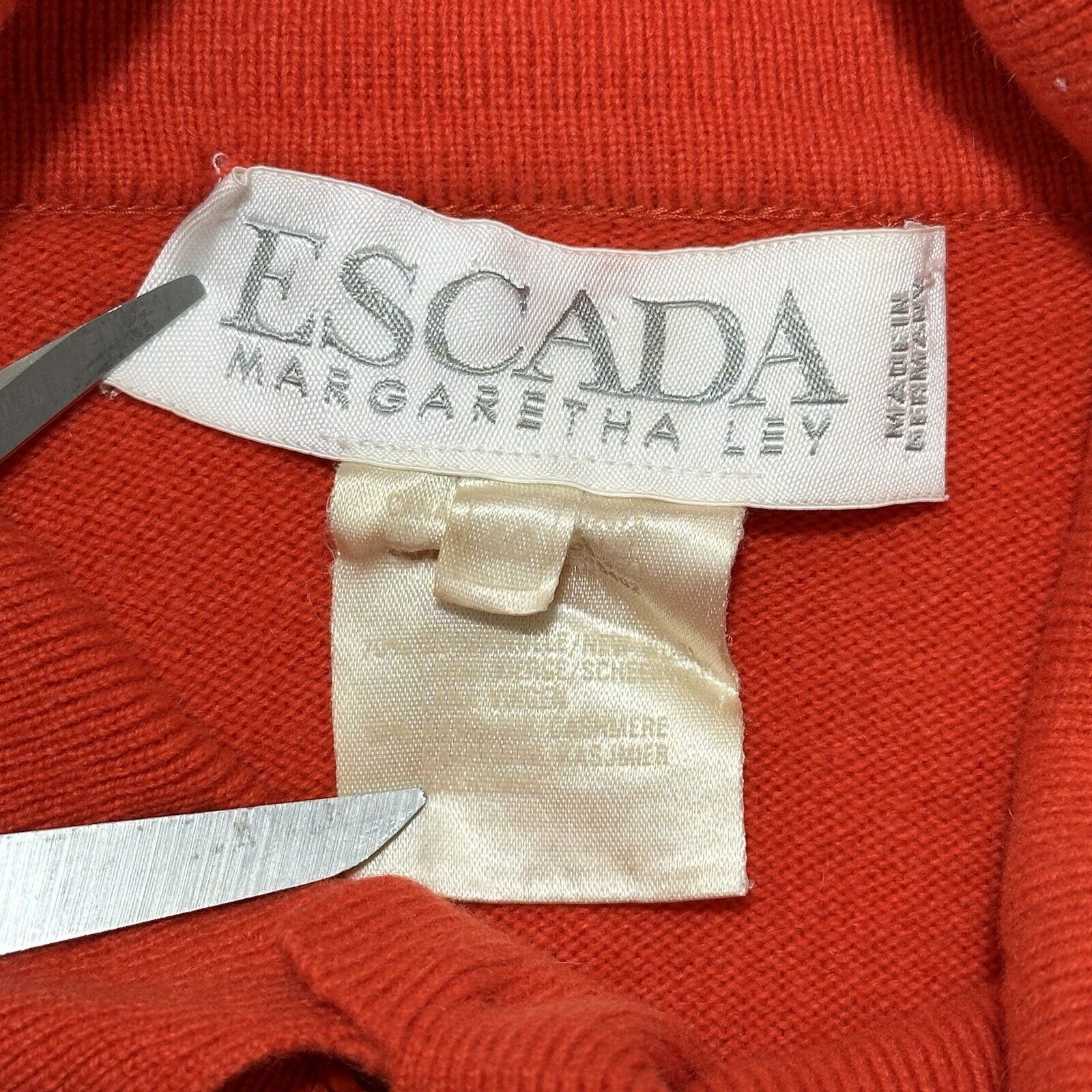 Escada Vntge Escada Margaretha Ley 40 Wool Cashmere Sweater Germany Size S / US 4 / IT 40 - 3 Thumbnail