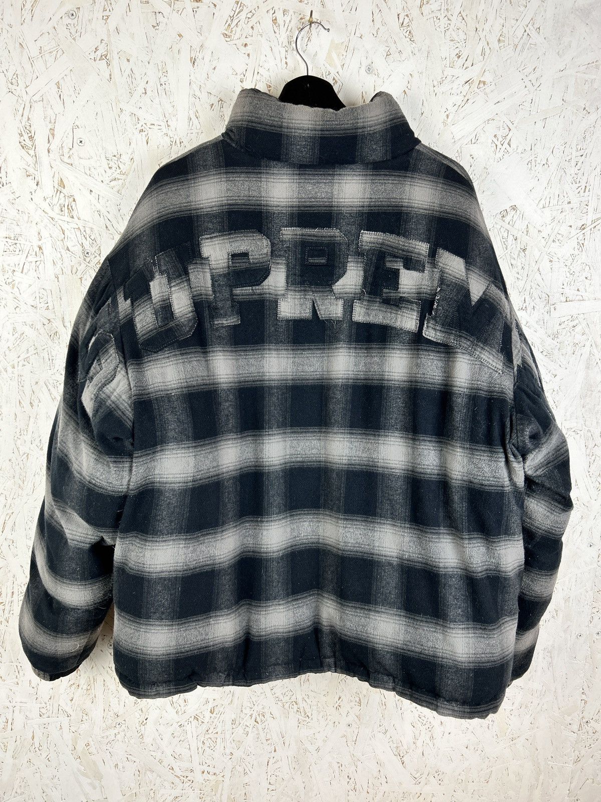 Supreme Flannel Reversible Puffer Down Jacket 22AW Plaid XL