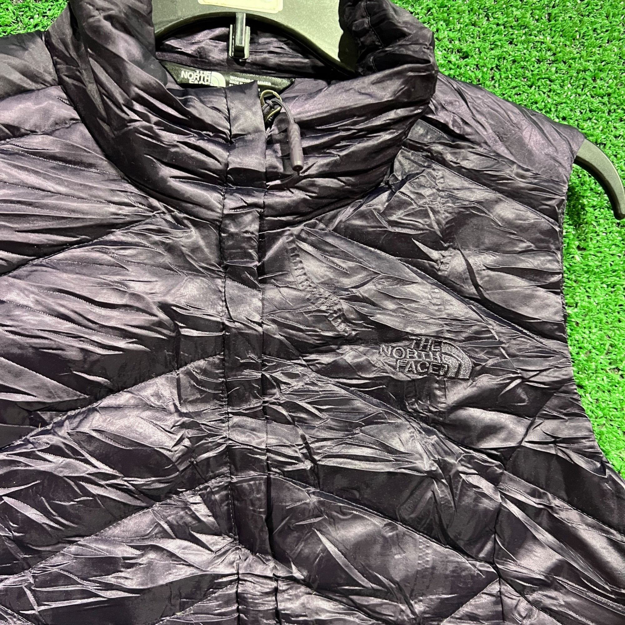 The North Face Womens north face 550 puffer vest size small Size S / US 4 / IT 40 - 6 Thumbnail