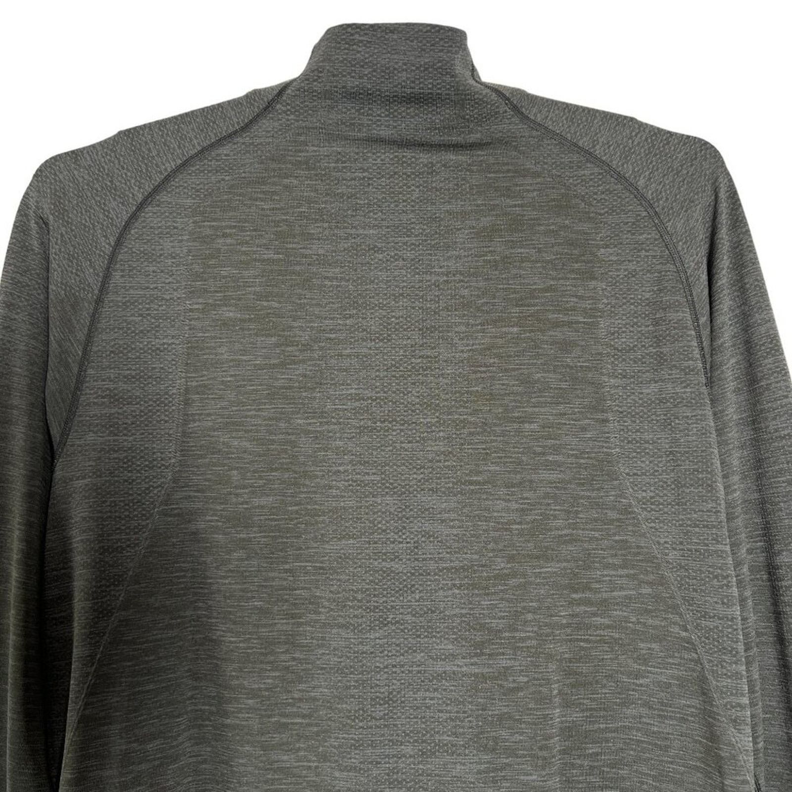 Lululemon Lululemon Peloton Metal Vent 1/4 Zip Shirt L Size US L / EU 52-54 / 3 - 6 Thumbnail