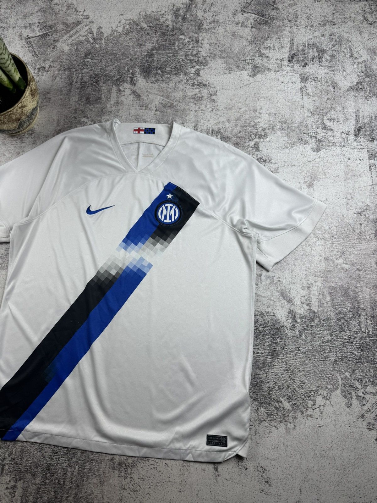 Nike Inter Milan 2023 2024 Nike White Soccer Football Men’s XL Away Men Shirt Jersey Size US XL / EU 56 / 4 - 3 Thumbnail