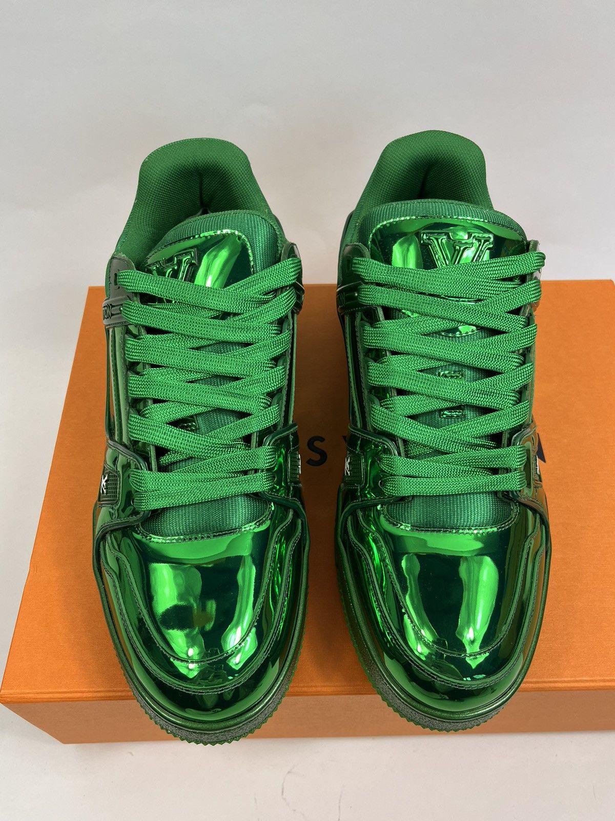 Louis Vuitton × Virgil Abloh PATENT GREEN SNEAKERS Size US 7 / EU 40 - 3 Thumbnail