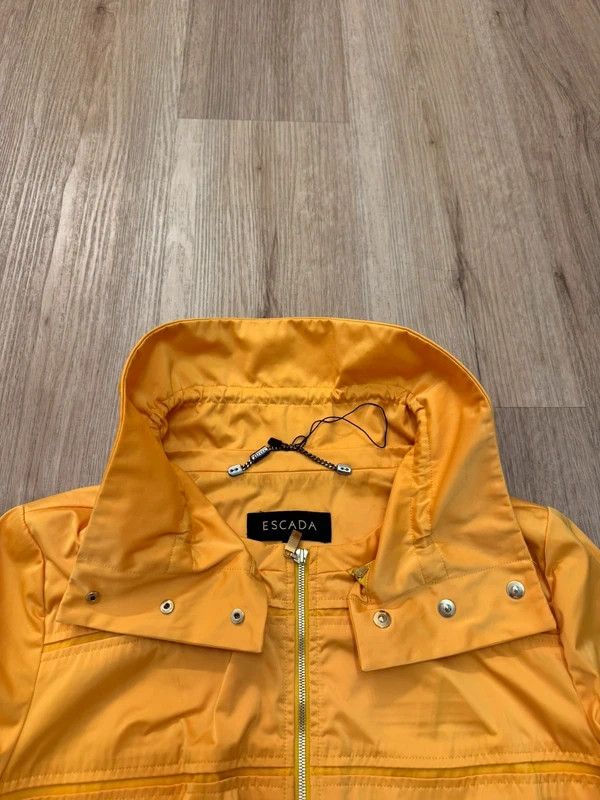 Escada Escada Light Yellow Jacket size 36 S like new Size S / US 4 / IT 40 - 8 Thumbnail