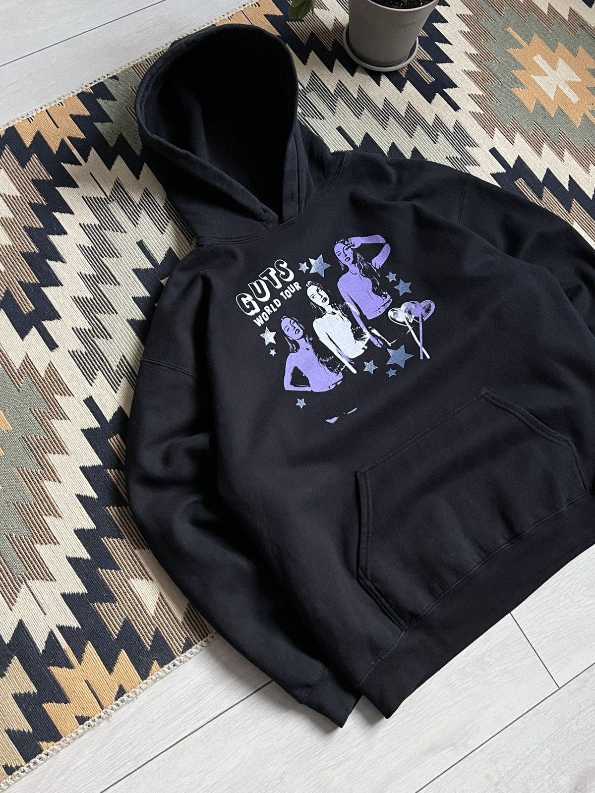 Band Tees Olivia Rodrigo Guts World Tour Live Exclusive Hype Hoodie Size L / US 10 / IT 46 - 3 Thumbnail