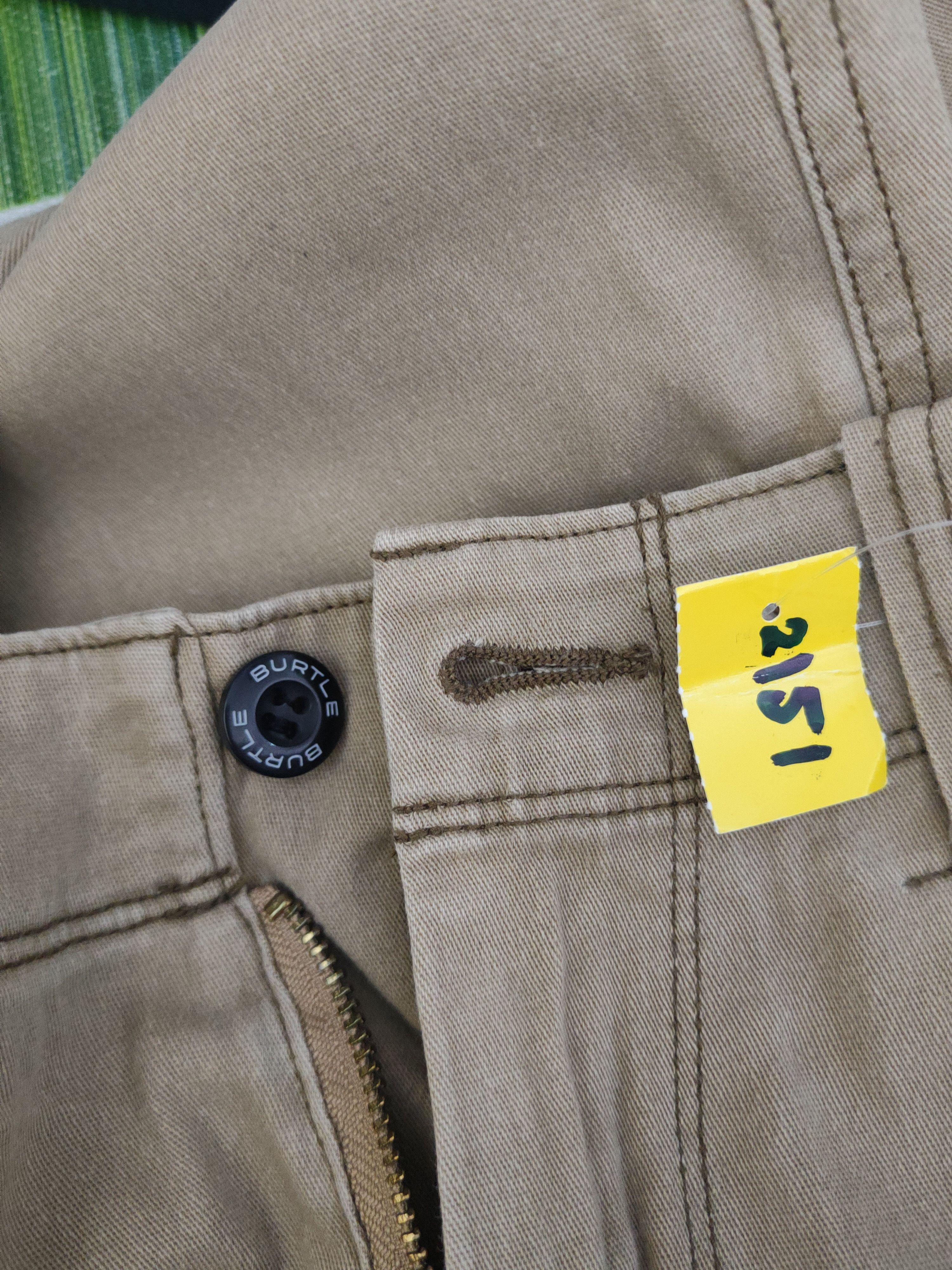 Japanese Brand DL Burtle Beige Multipocket Cargo Pants #2151 Size US 29 - 18 Thumbnail