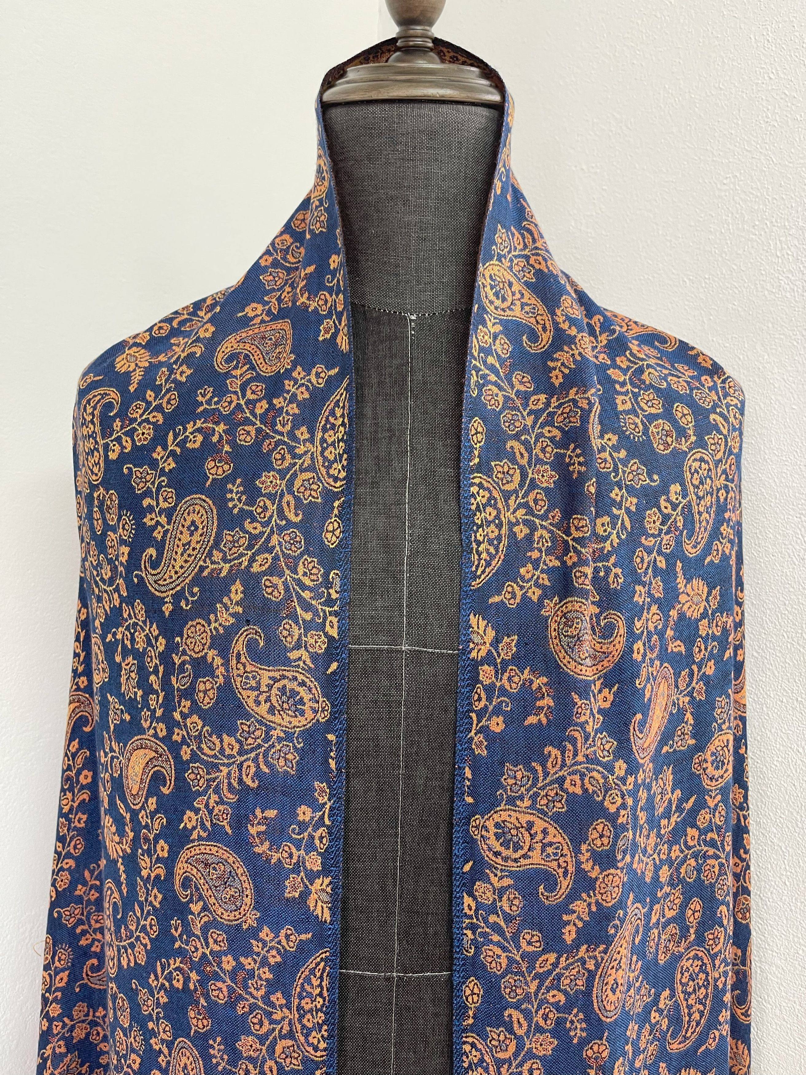 Vintage Vintage Big Size Scarves, Large-Sized Wrap Scarf - 6077 Size ONE SIZE - 5 Thumbnail
