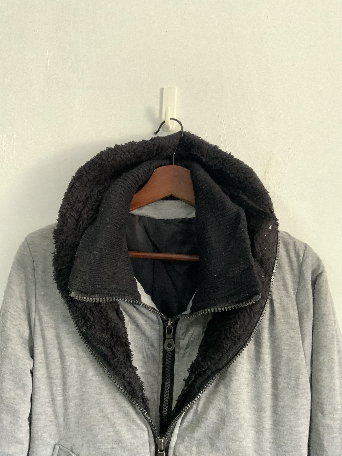 Japanese Brand Mohair Fur Avant Garde Zipper Faux Fur Jacket Size US M / EU 48-50 / 2 - 9 Thumbnail