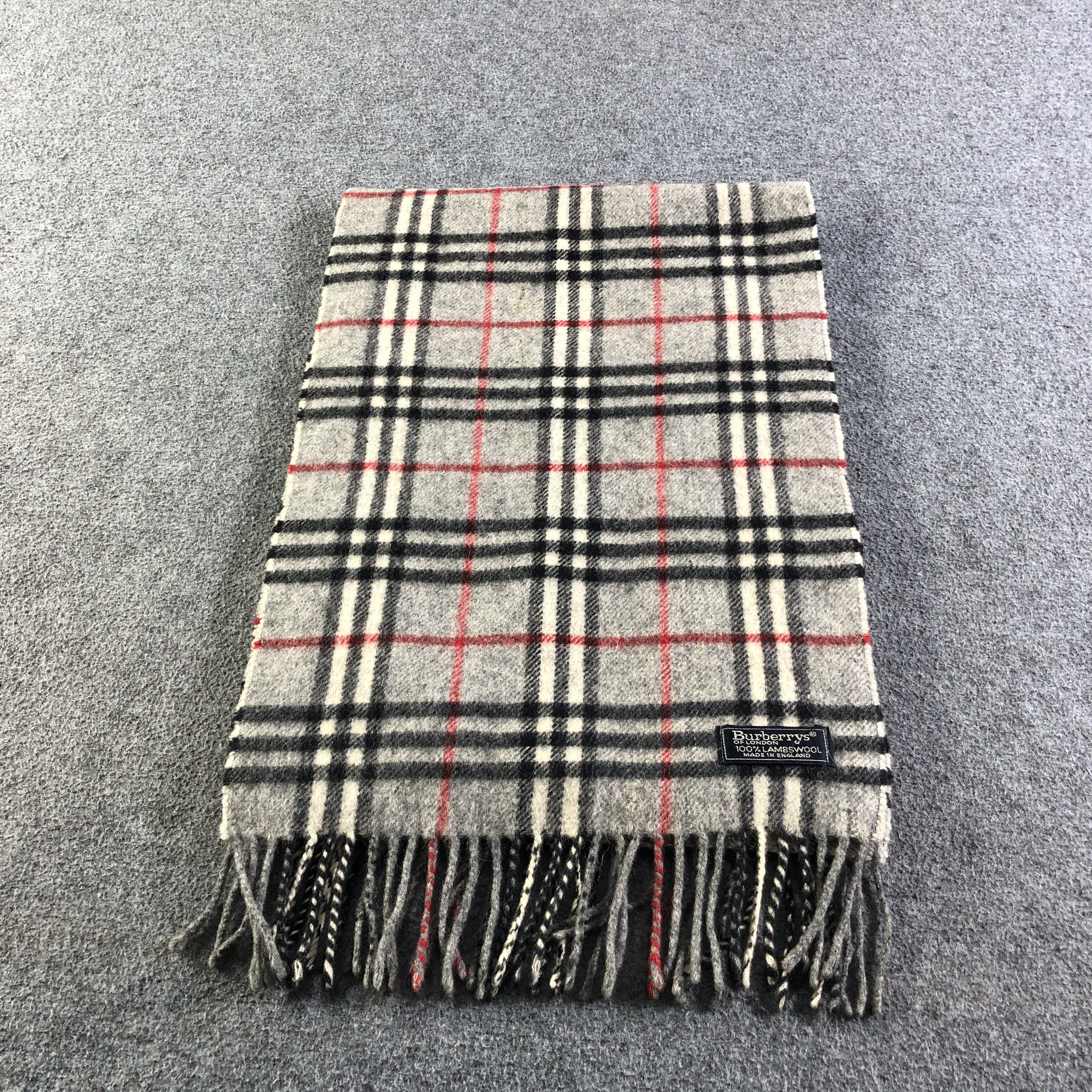 Burberry Burberry Nova Check Wool Scarf Muffler Neckwear V2653 Size ONE SIZE - 2 Thumbnail