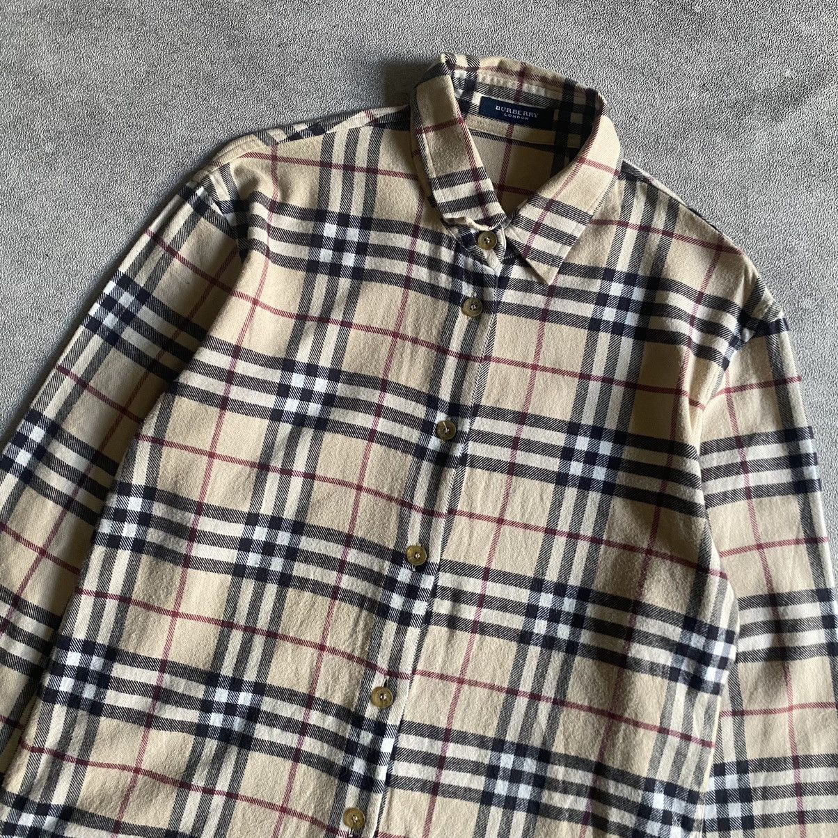 Burberry Burberry Wool Novacheck Shirt Size M / US 6-8 / IT 42-44 - 2 Thumbnail