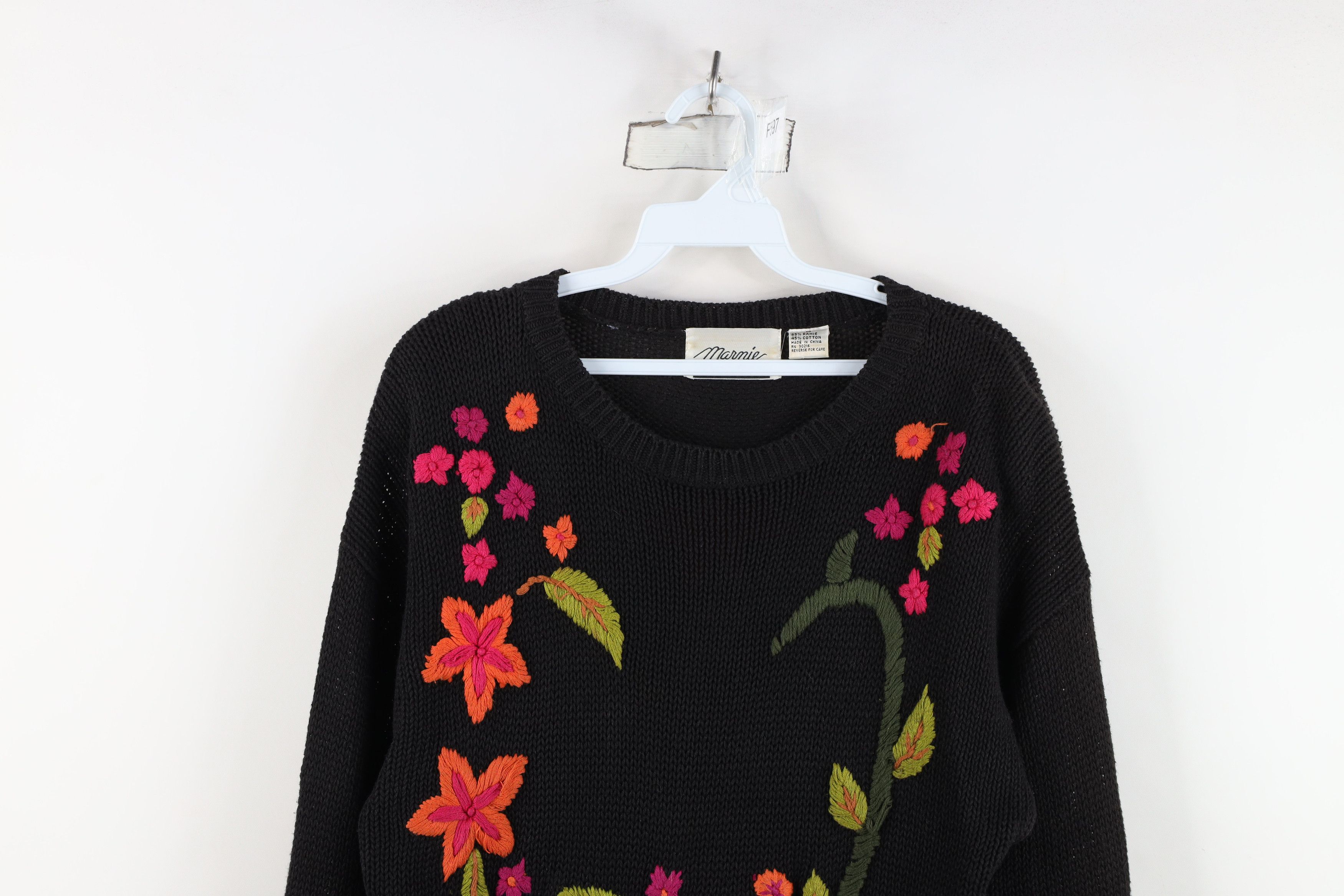 Vintage Vintage 90s Streetwear Flower Knit Sweater Oversized Size M / US 6-8 / IT 42-44 - 2 Thumbnail