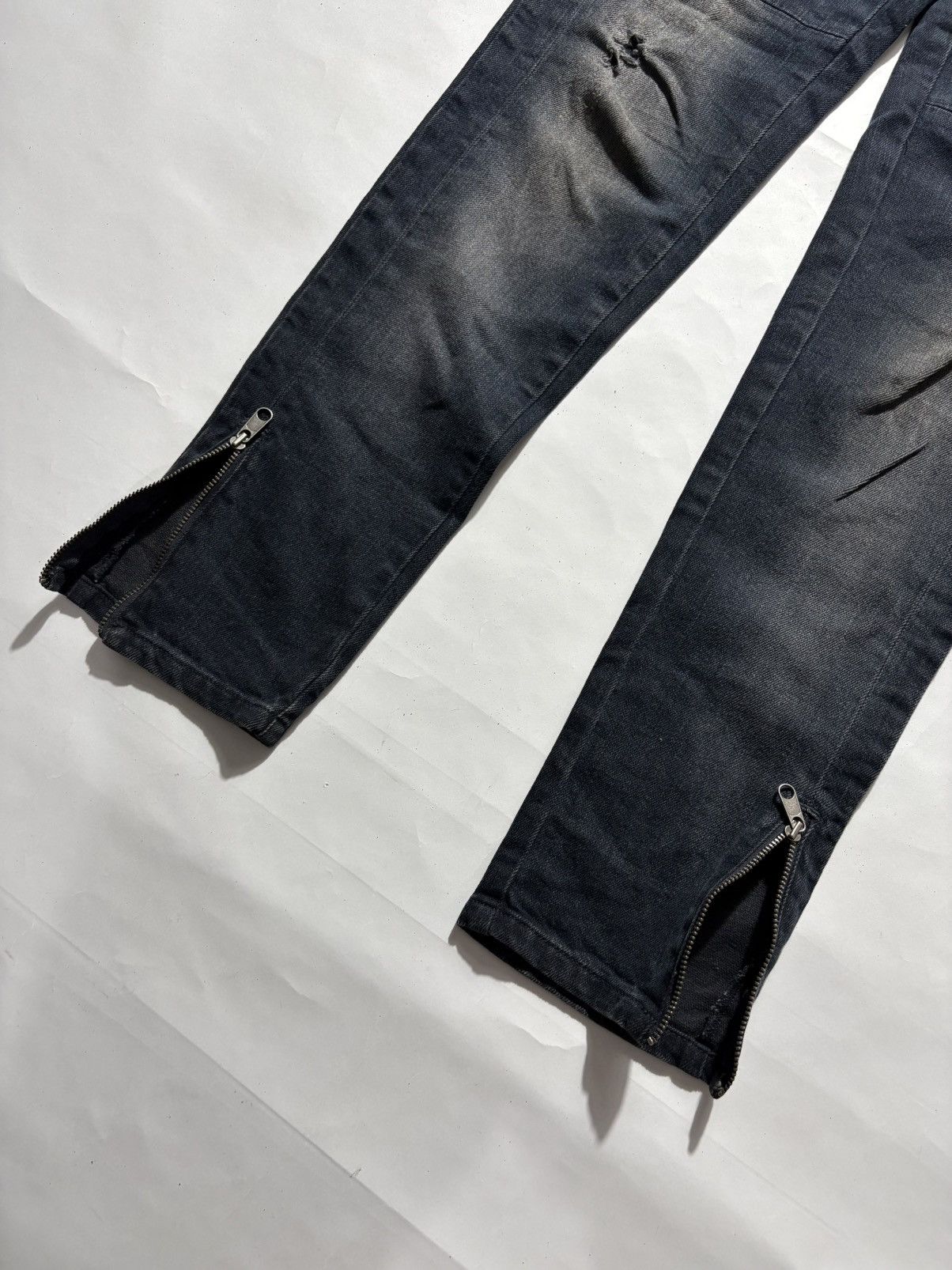 MM6 MM6 MAISON MARGIELA 2010 ANKLE ZIP DISTRESSED JEANS Size 28" / US 6 / IT 42 - 4 Thumbnail