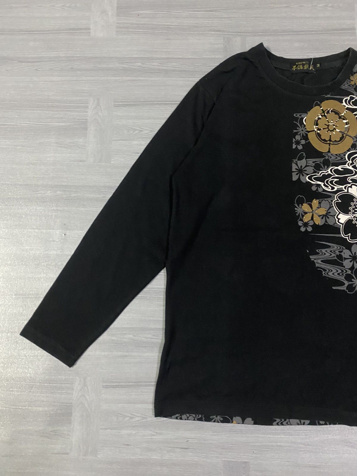 Japanese Brand Fugutaiten Embroidery Tiger Vs Eagles Symbol of Yakuza Gang Size US M / EU 48-50 / 2 - 13 Thumbnail