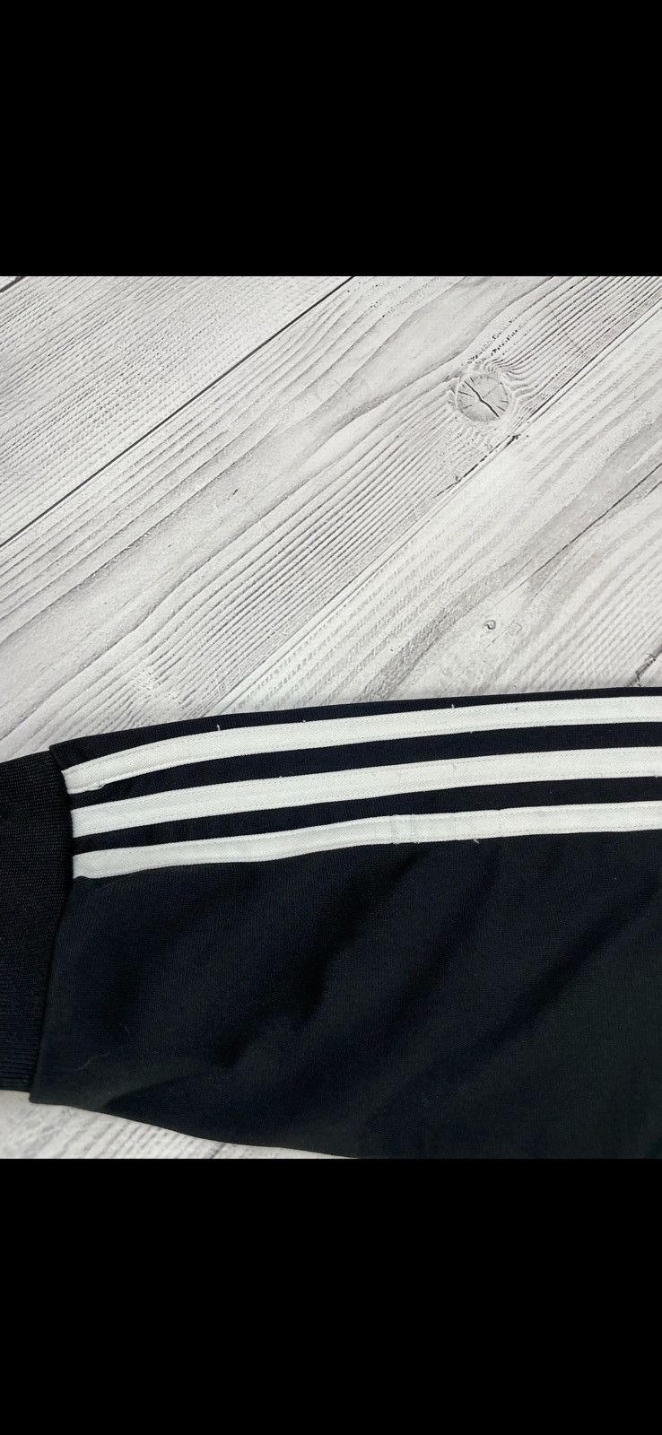Adidas Vintage adidas Bayern Munich track jacket size L black Size US L / EU 52-54 / 3 - 4 Thumbnail