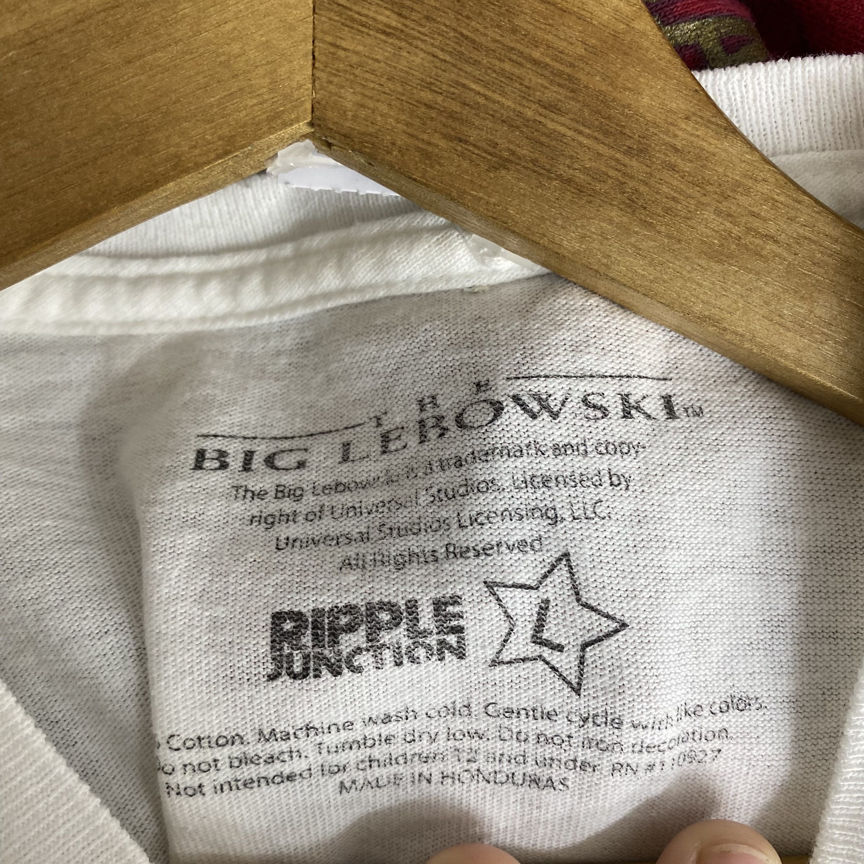 Vintage Vintage Y2K The Big Labowski T-Shirt Movie Film Tees Size US M / EU 48-50 / 2 - 4 Thumbnail