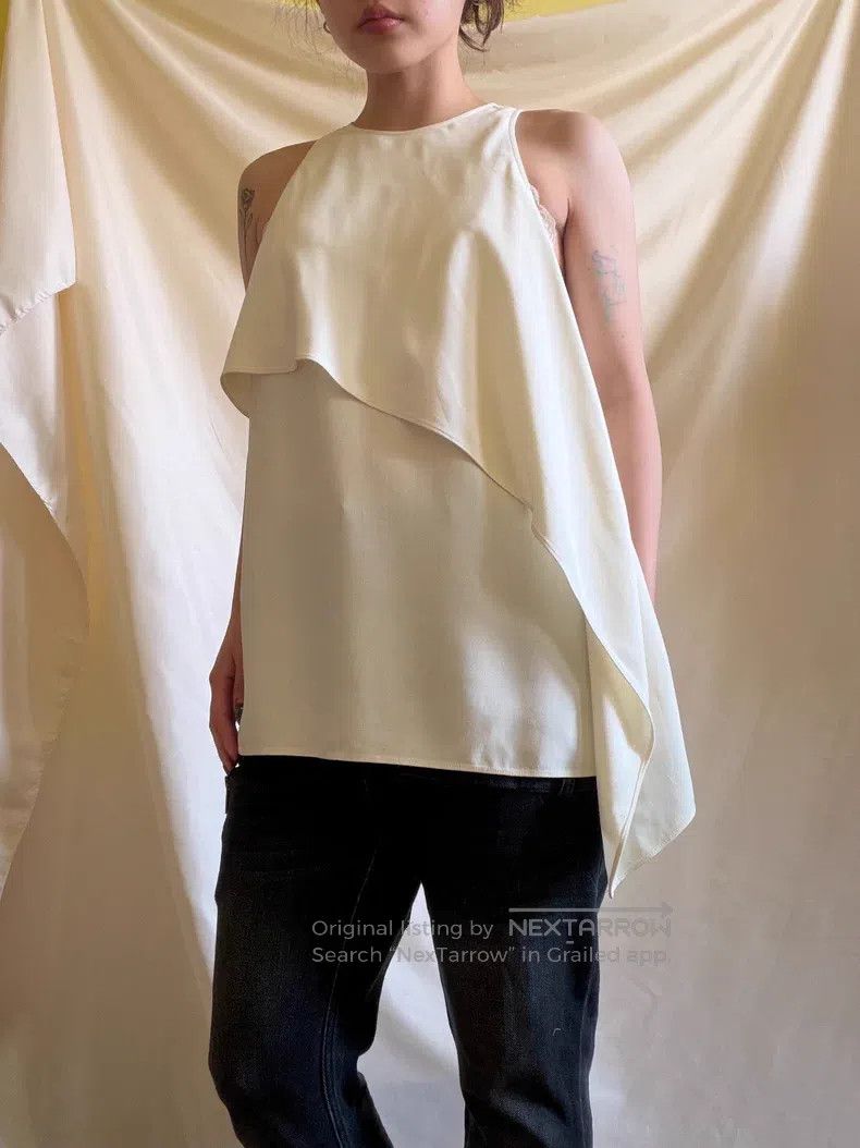 Helmut Lang Helmut Lang Asymmetric Cut Top Size S / US 4 / IT 40 - 1 Thumbnail