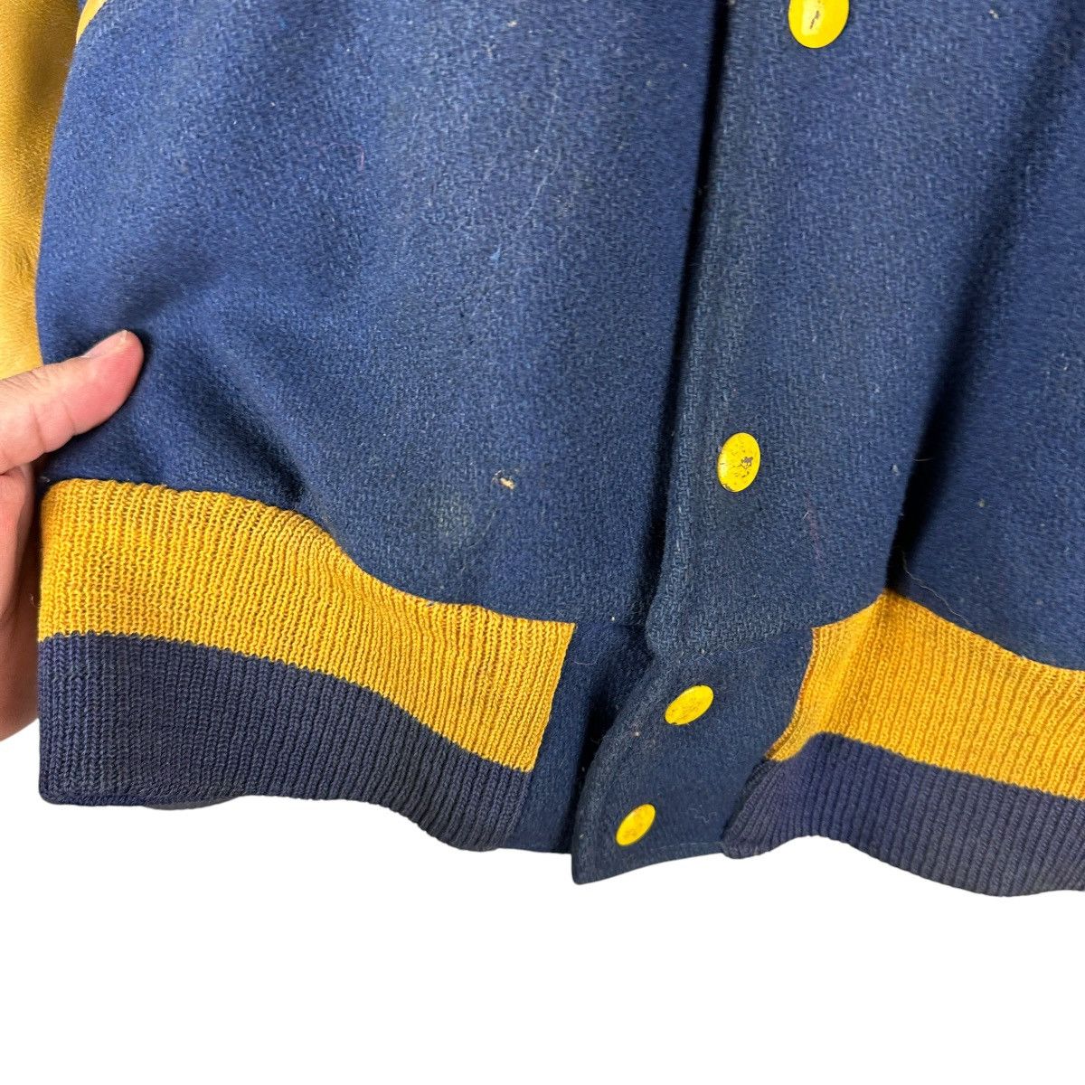 Vintage Vintage 60s Butwin CM School Letterman Varsity Jacket Size US M / EU 48-50 / 2 - 7 Thumbnail
