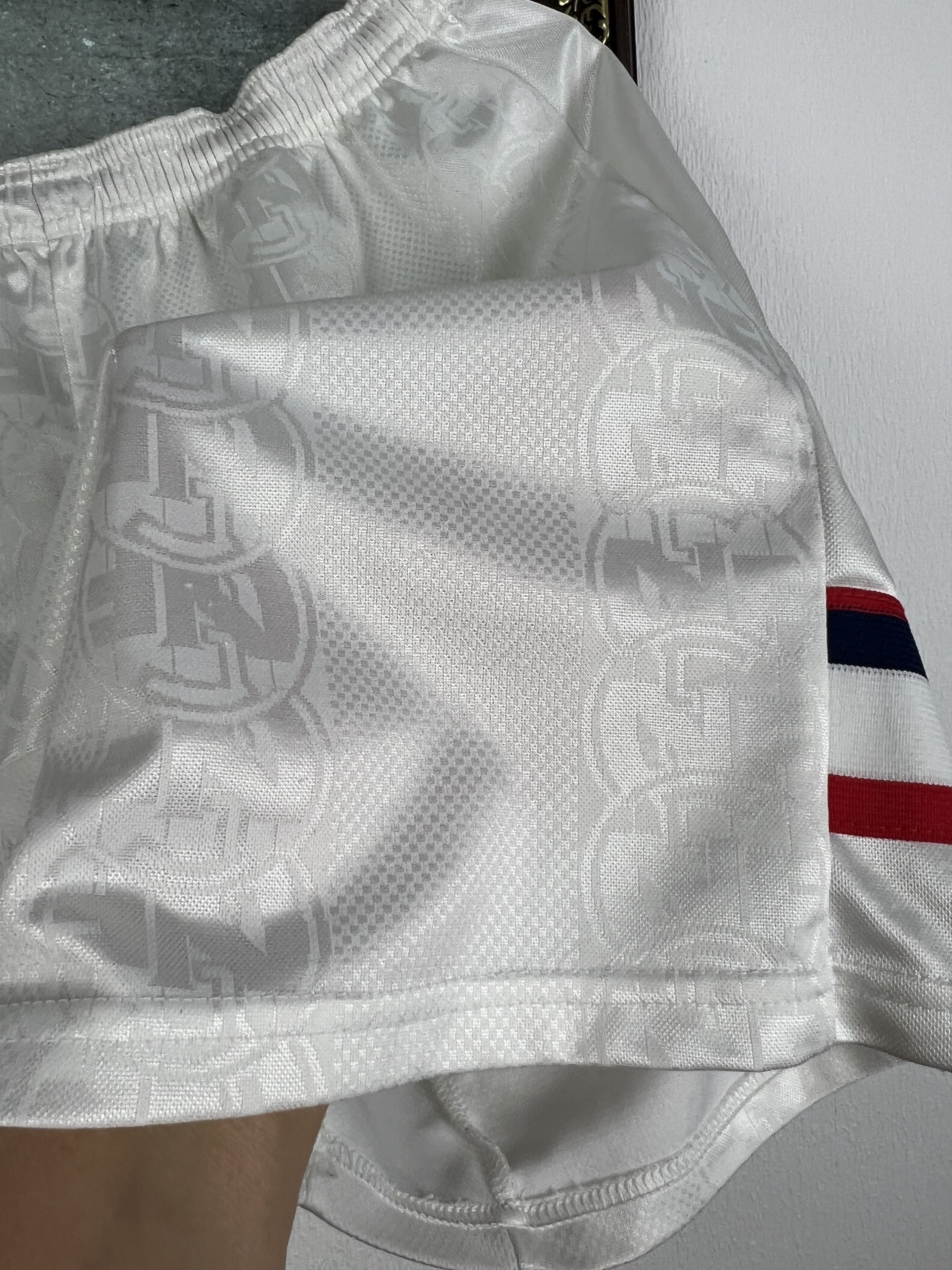 Umbro Vintage 90's Norway Football Shorts Soccer Athletic Rare Size US 32 / EU 48 - 10 Thumbnail