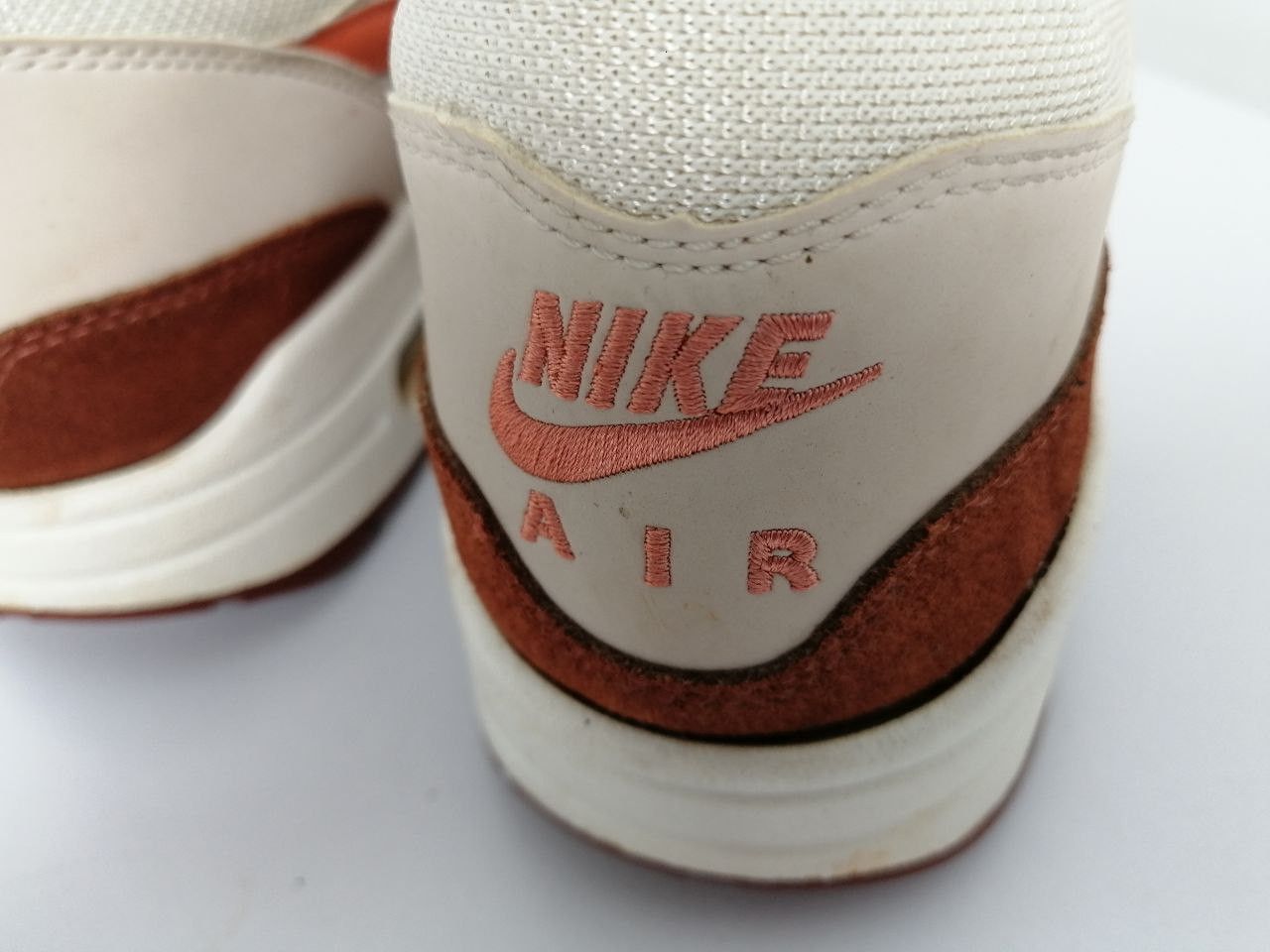 Nike Nike Air max 1 Mars Stone Size 9.5 Men Size US 9.5 / EU 42-43 - 10 Thumbnail
