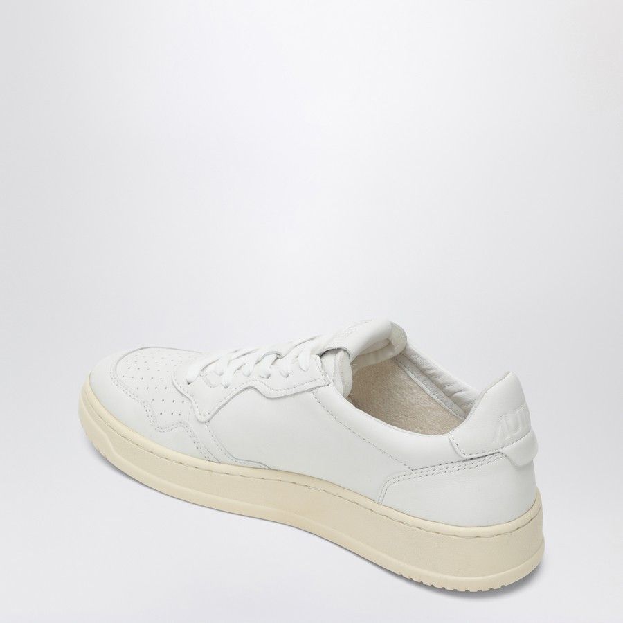 AUTRY o1d2blof0725 Low-Top Sneakers in White Size US 8 / EU 41 - 4 Thumbnail