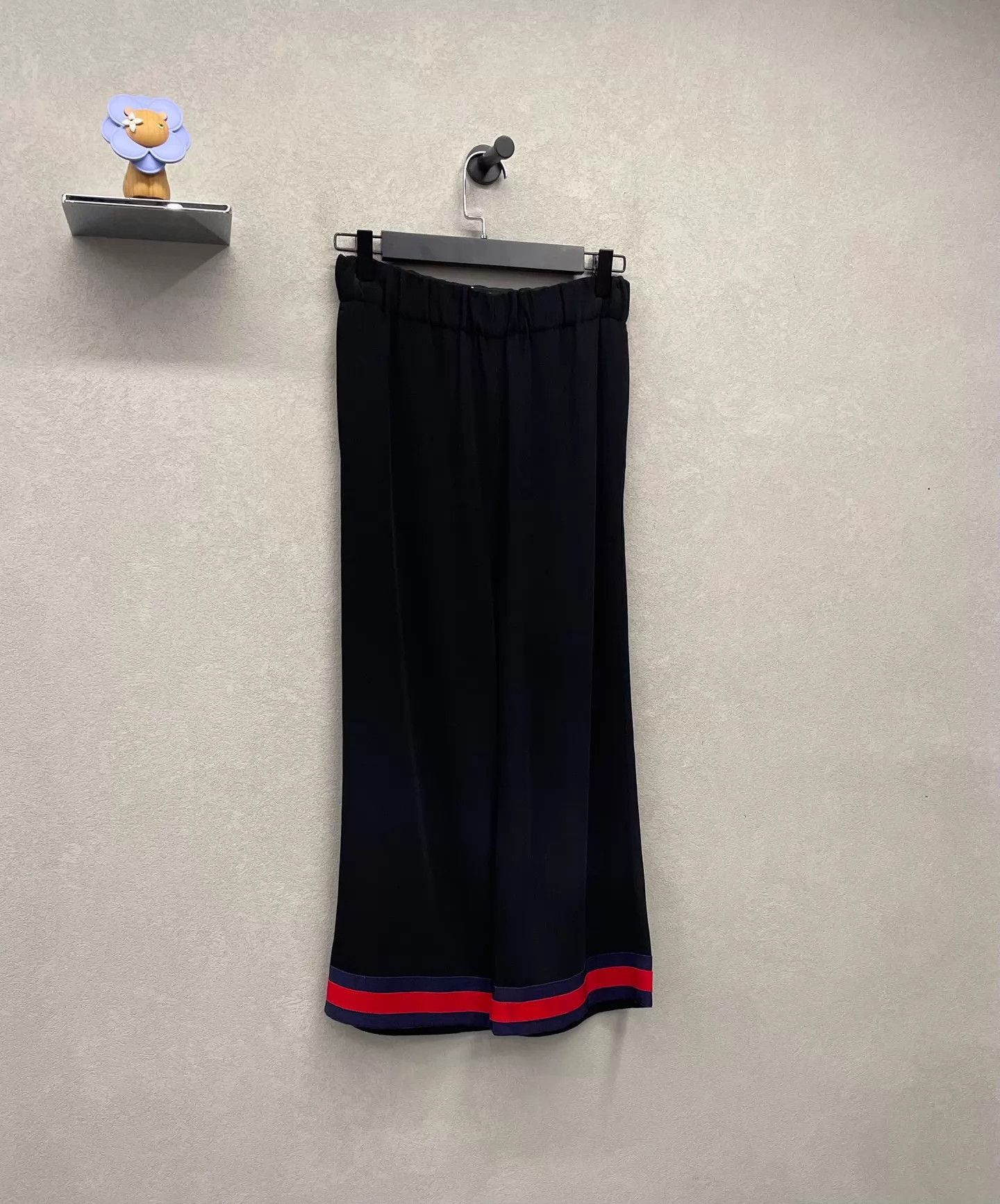 Gucci Gucci Black Stripe Side Pants Size 25" / US 0 / IT 36 - 3 Thumbnail