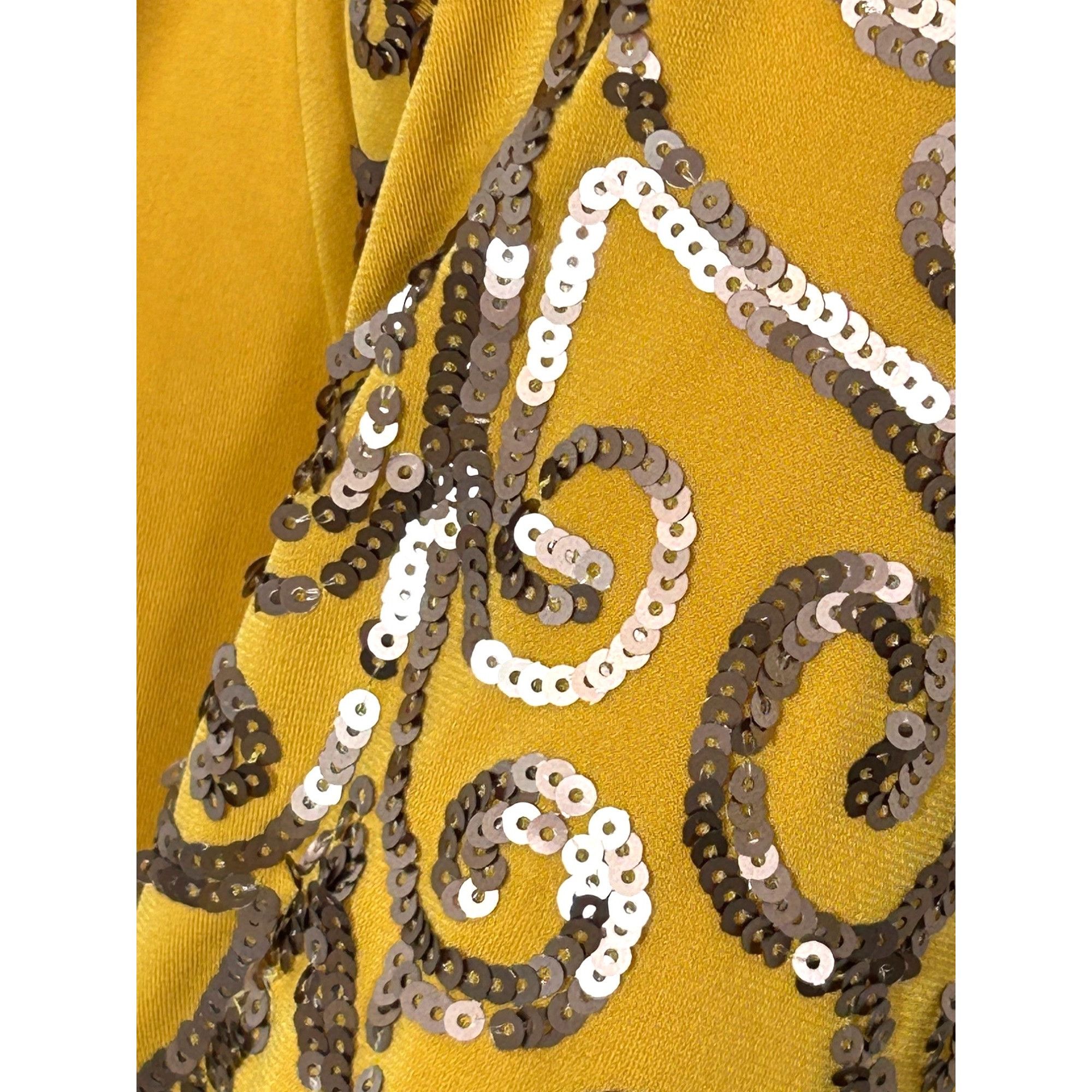 Other Susan Graver Tunic Top Yellow XL Sequined Shoulders Round Ne Size XL / US 12-14 / IT 48-50 - 12 Thumbnail