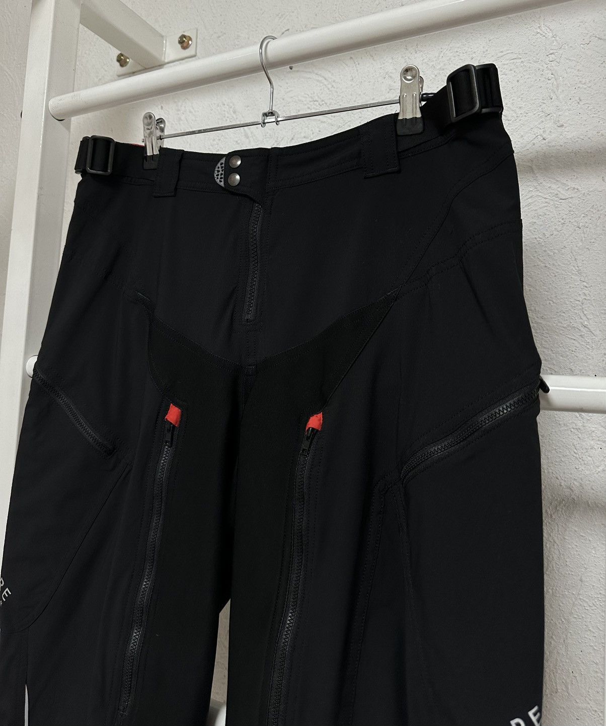 Other Gore Bike Wear Cycling Shorts Men’s Size L Size US 31 - 2 Thumbnail