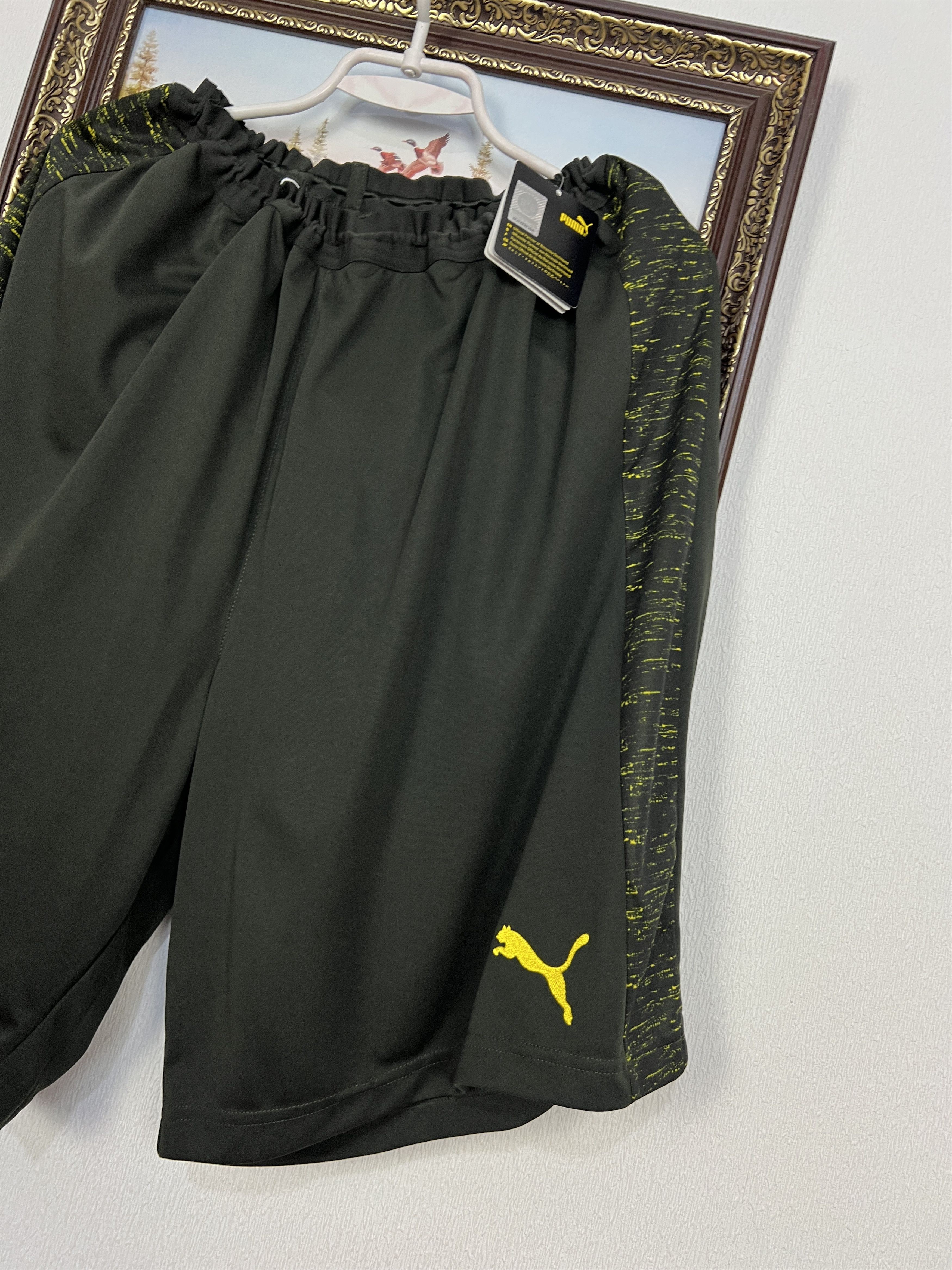 Puma Puma Borussia Dortmund Football Shorts Soccer Athletic 3XL Size US 40 / EU 56 - 3 Thumbnail