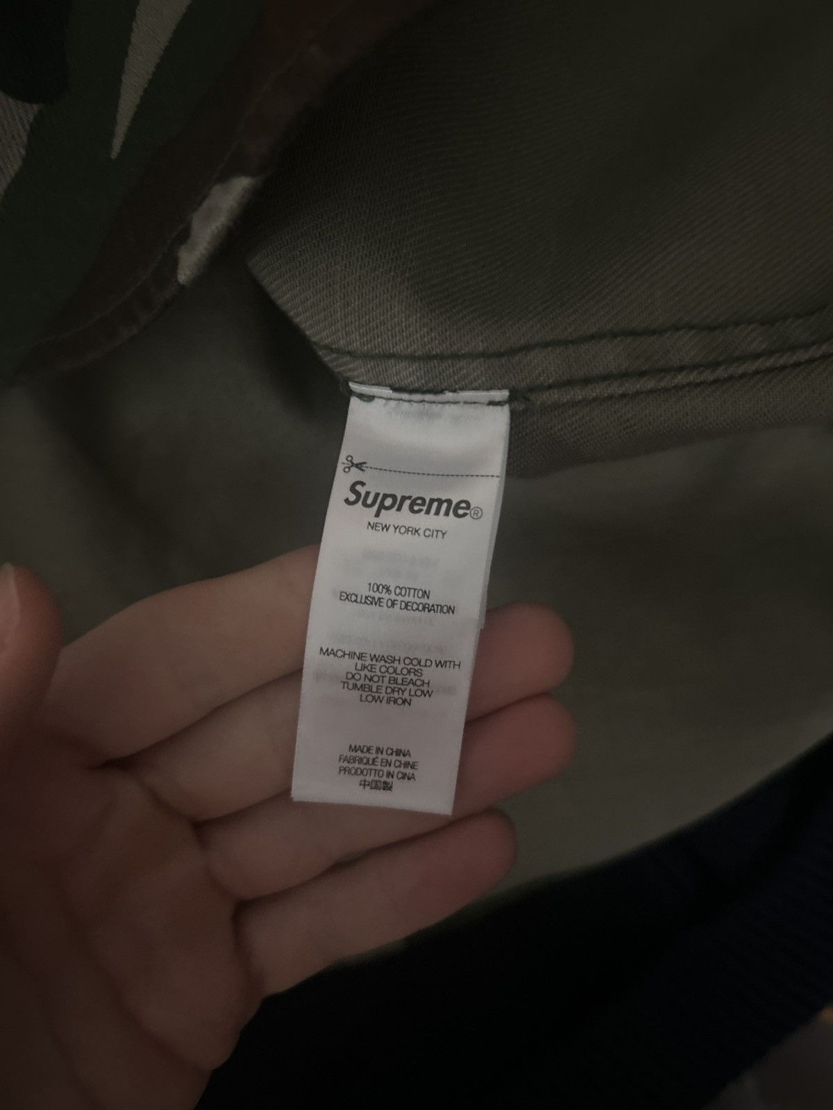 Supreme Supreme Small Box Denim Shirt (FW25) Size US M / EU 48-50 / 2 - 4 Thumbnail