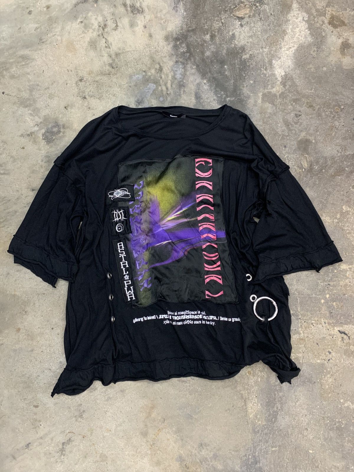 Designer × Diesel distressed diesel tees black ring Size L / US 10 / IT 46 - 12 Thumbnail